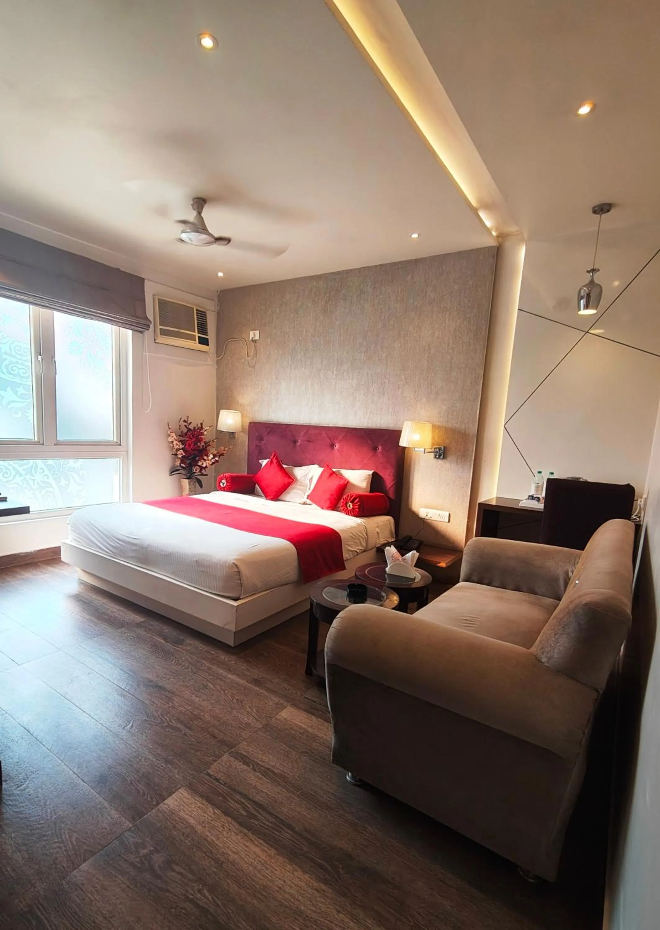 Bed in Hotel Gurveer Royal