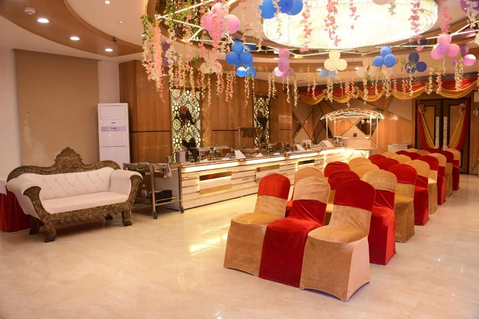 Banquet/Function facilities in Hotel Gurveer Royal