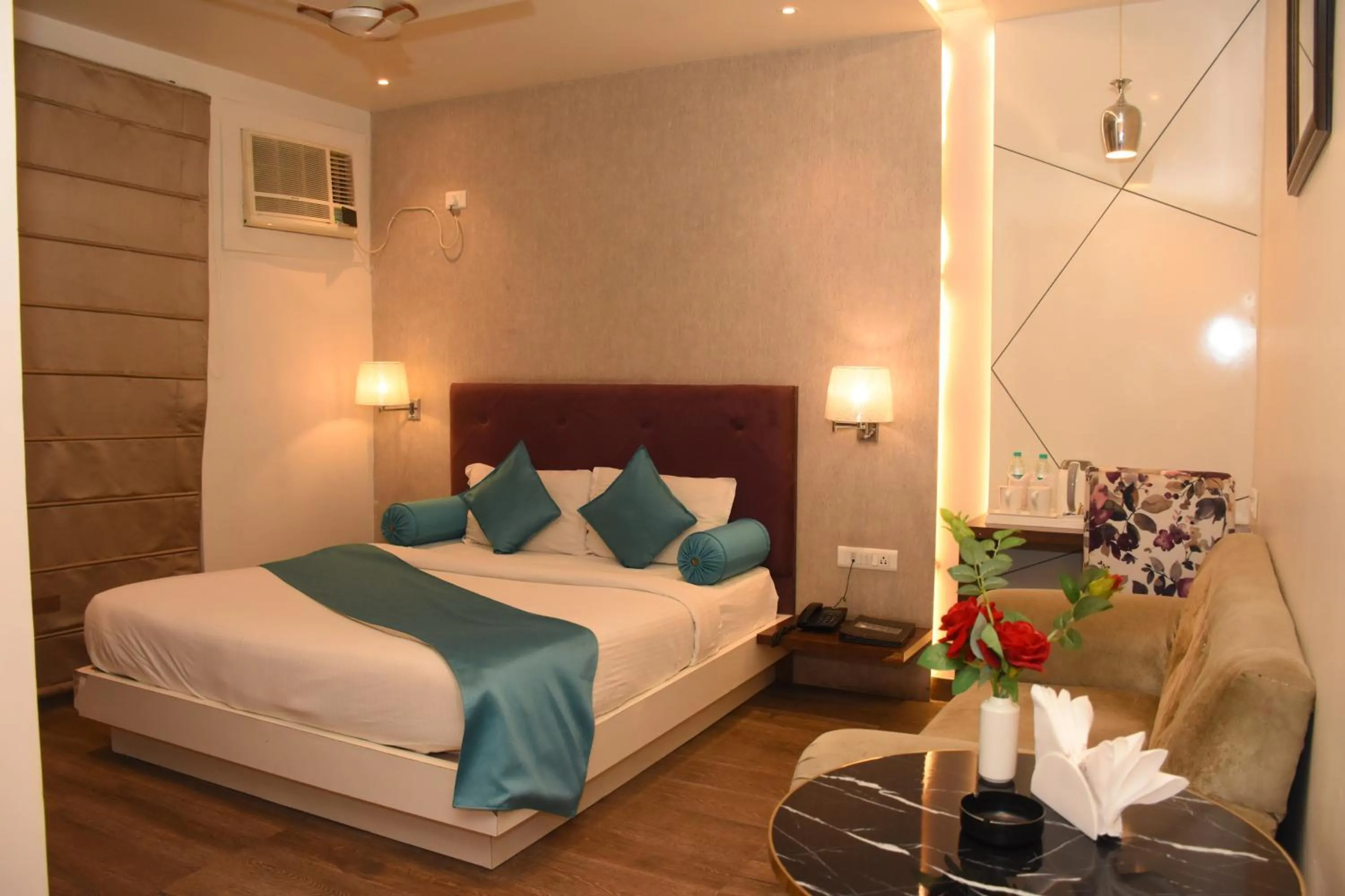 Photo of the whole room, Bed in Hotel Gurveer Royal