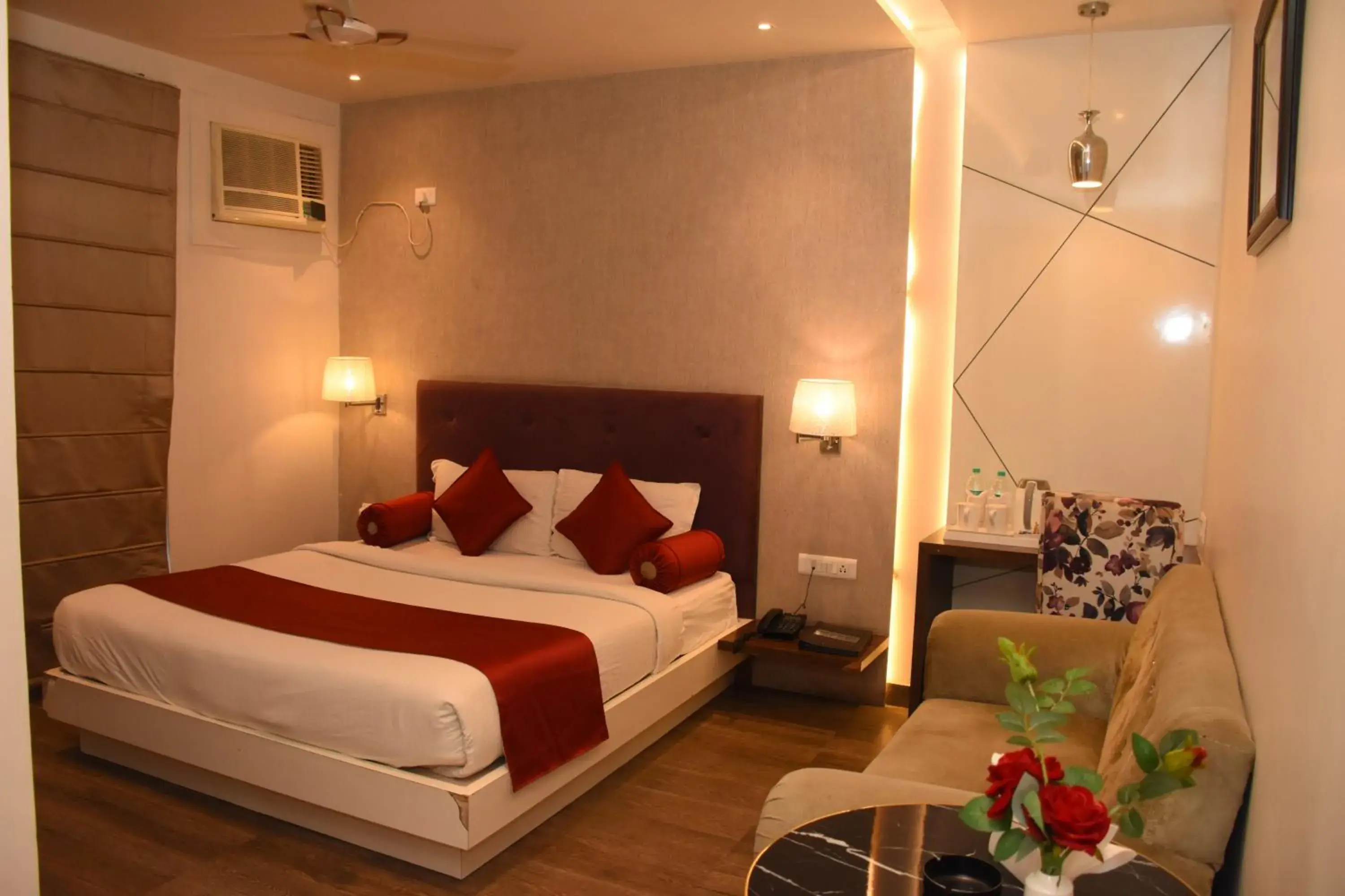 Hotel Gurveer Royal Hotel Gurveer Royal