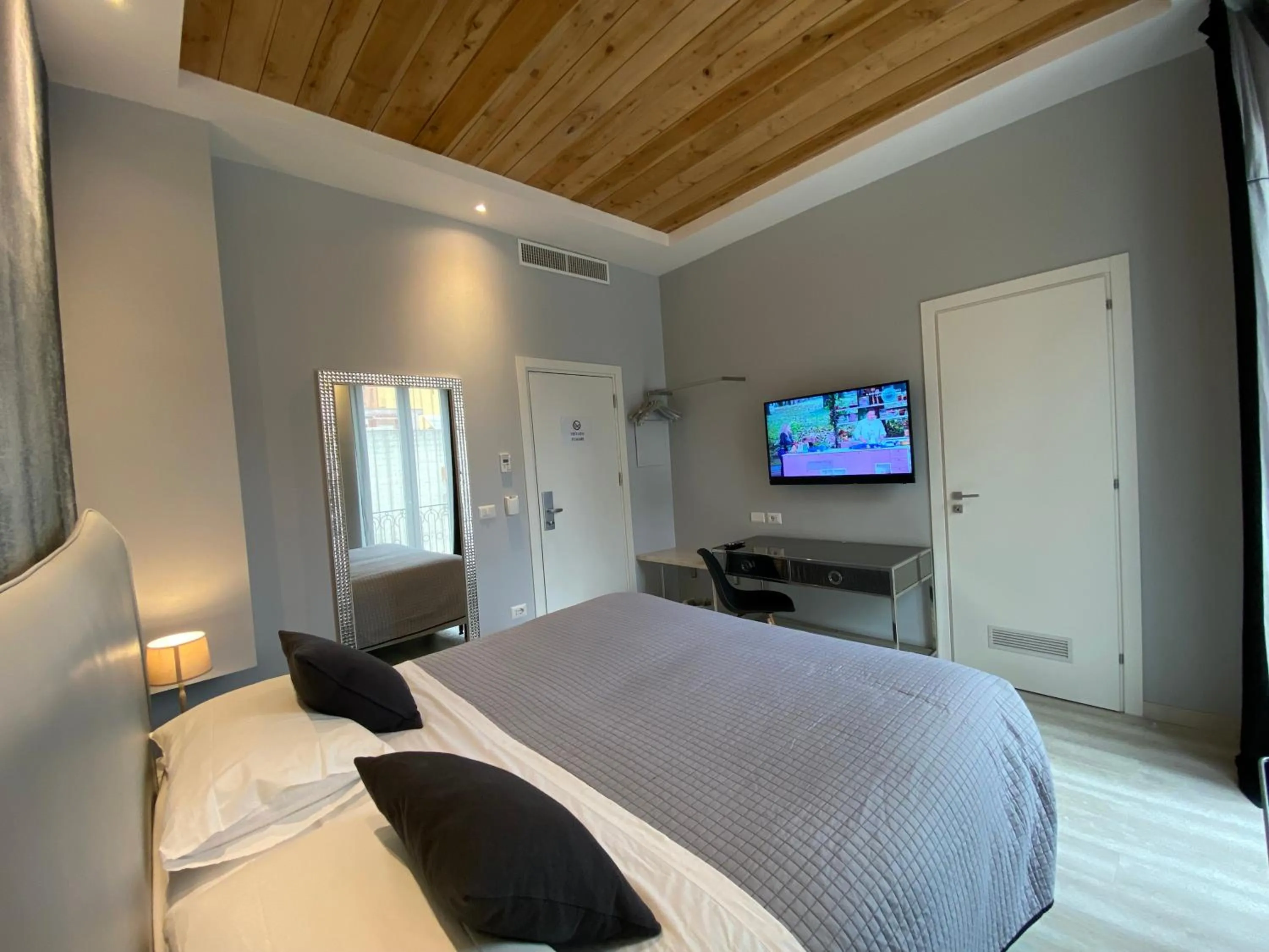 Bed in Residenze Romano Ristorante & SPA albergo diffuso - WHITE