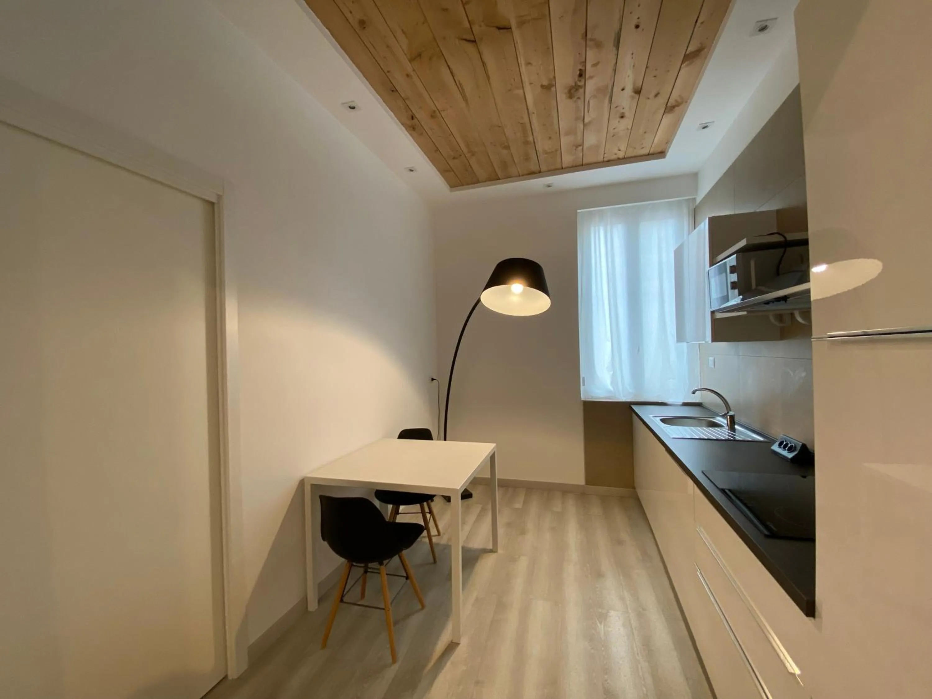 Kitchen or kitchenette in Residenze Romano Ristorante & SPA albergo diffuso - WHITE