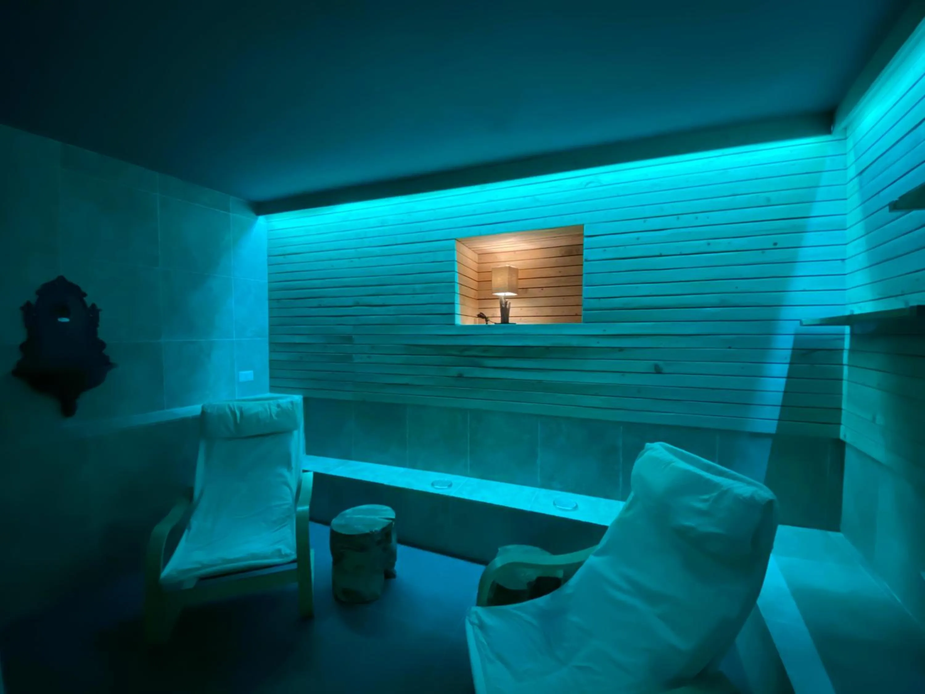 Massage in Residenze Romano Ristorante & SPA albergo diffuso - WHITE