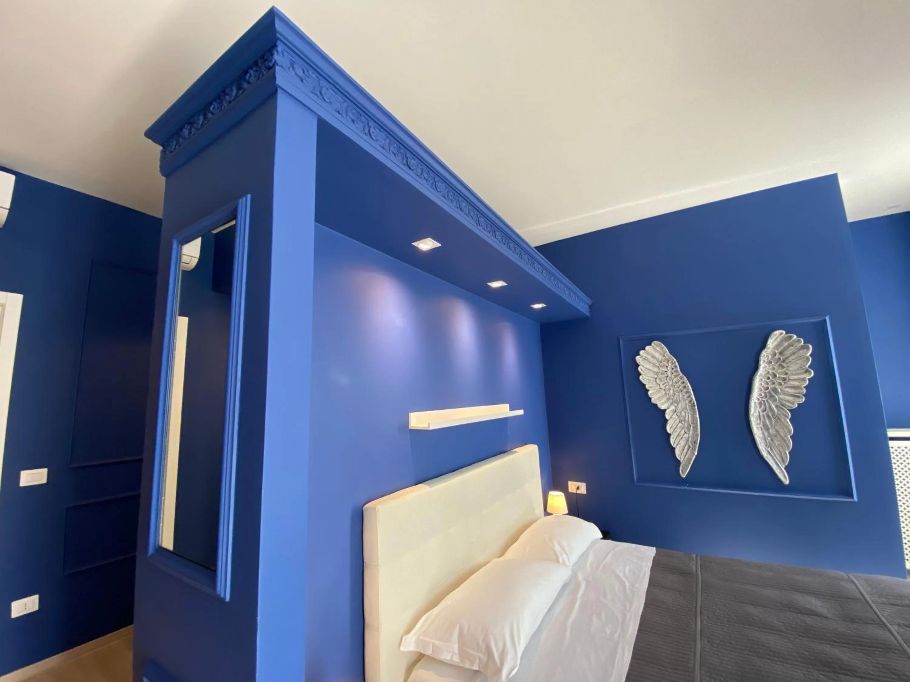 Photo of the whole room, Bed in Residenze Romano Ristorante & Spa - albergo diffuso - RED