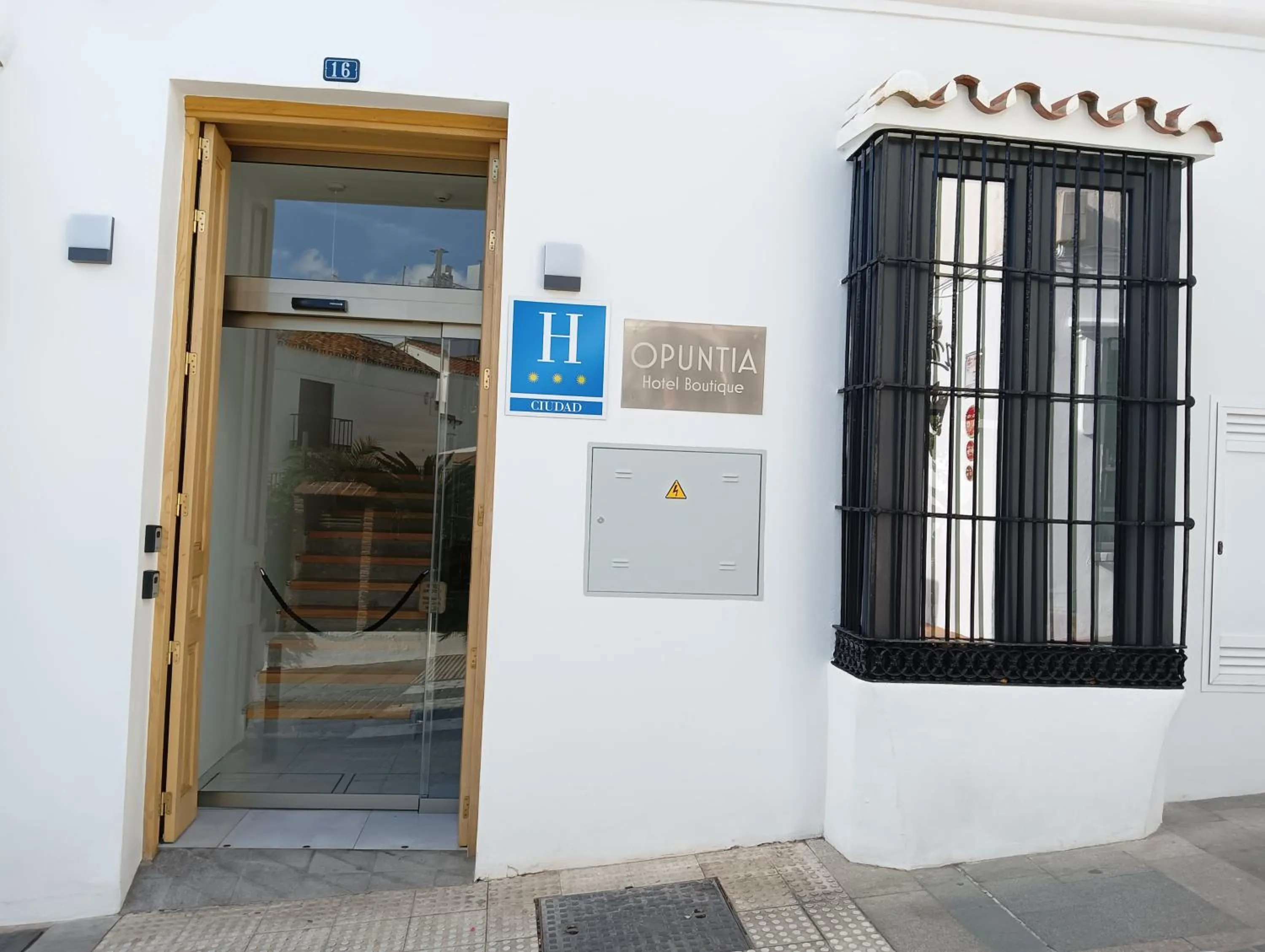 Facade/entrance in OPUNTIA Hotel Boutique