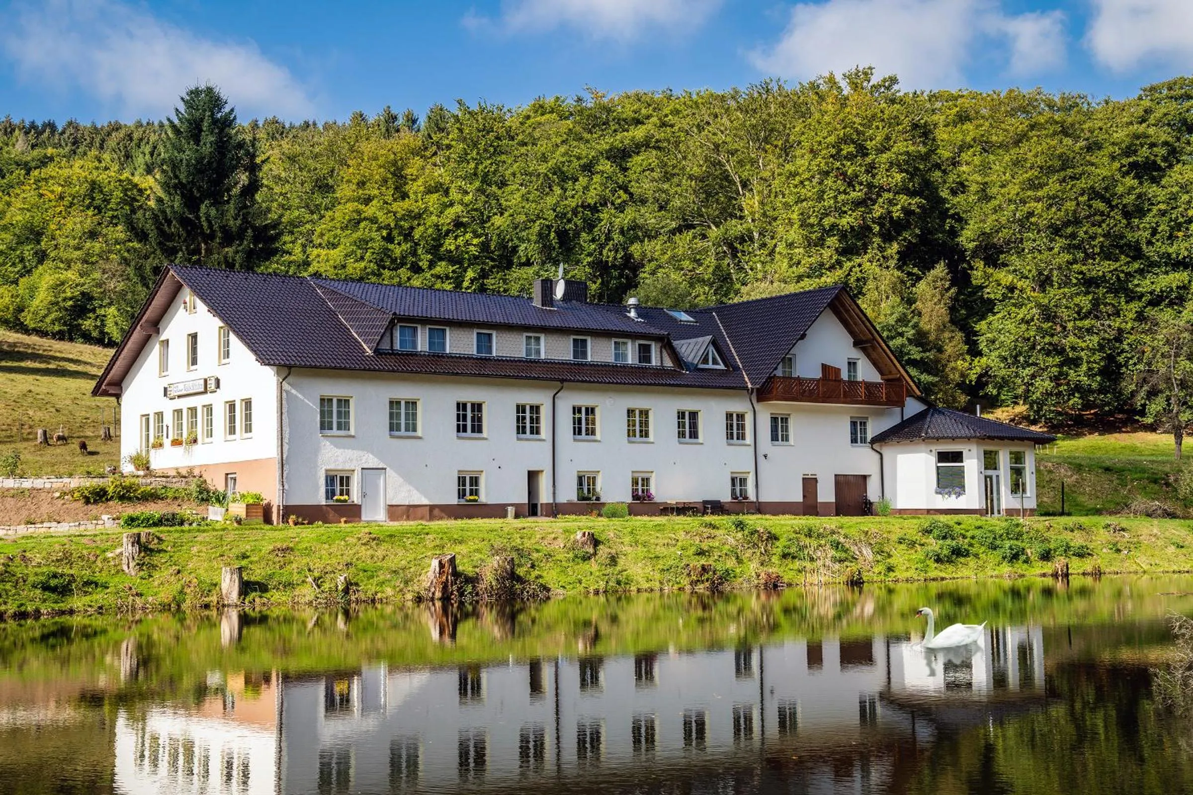 Property building in Waldschlösschen Brotterode