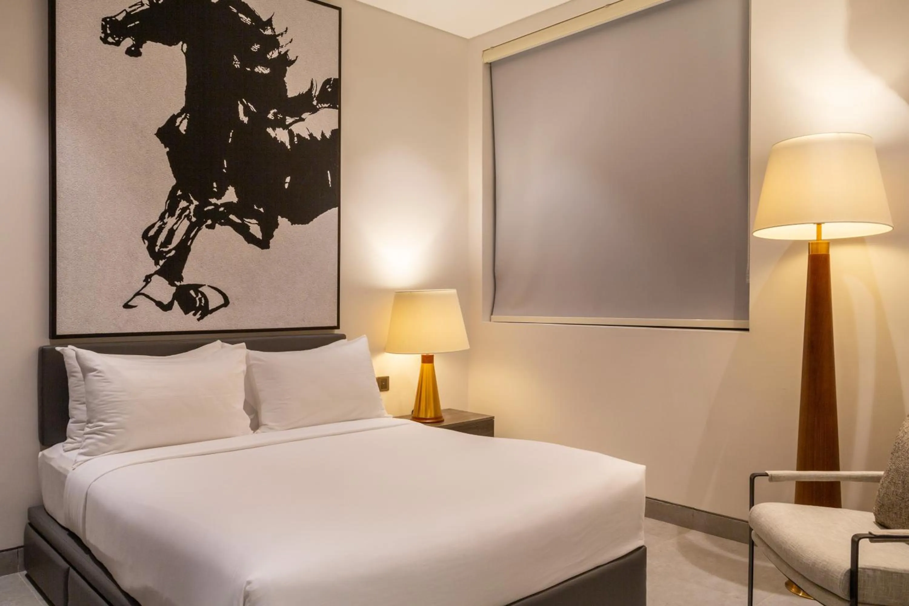 Bedroom, Bed in Crystal Sands Hikkaduwa