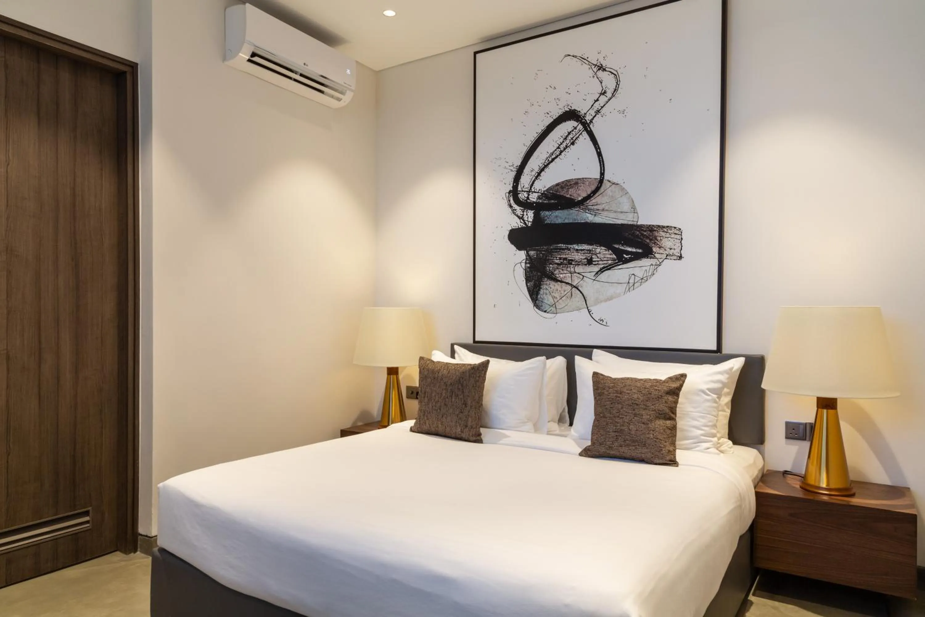 Bedroom, Bed in Crystal Sands Hikkaduwa