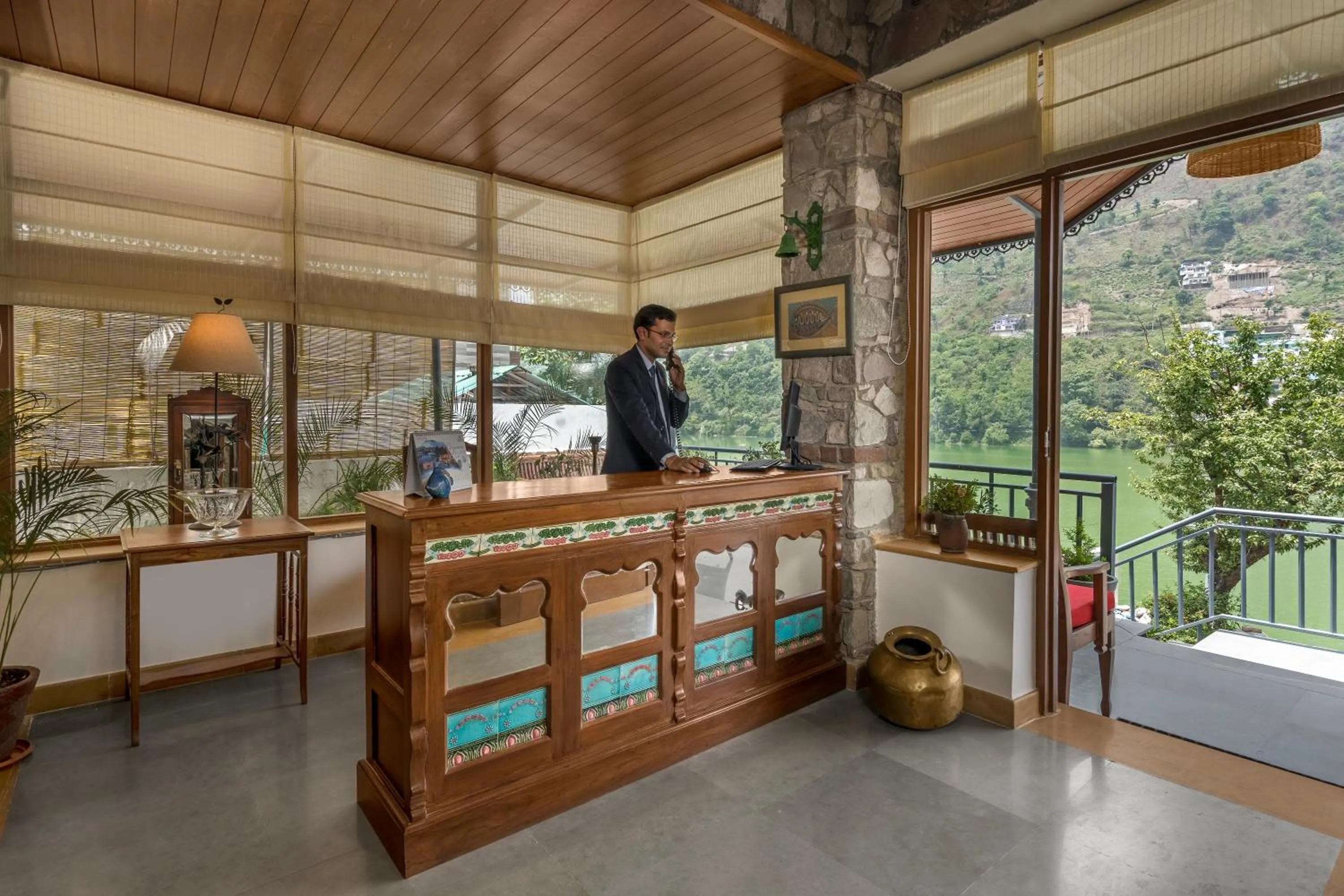 Lobby or reception in The Fishermen's Lodge by Leisure Hotels