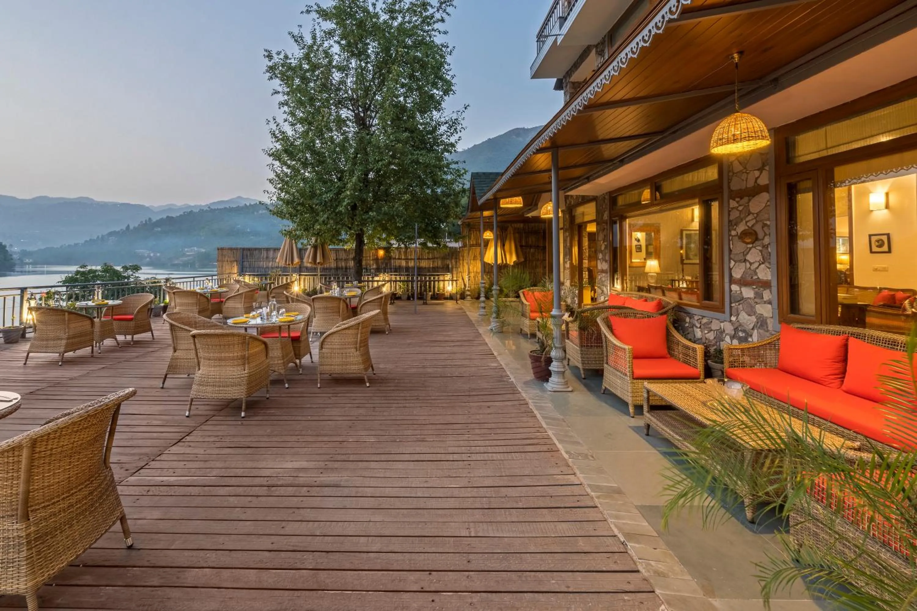 Restaurant/places to eat in The Fishermen's Lodge by Leisure Hotels