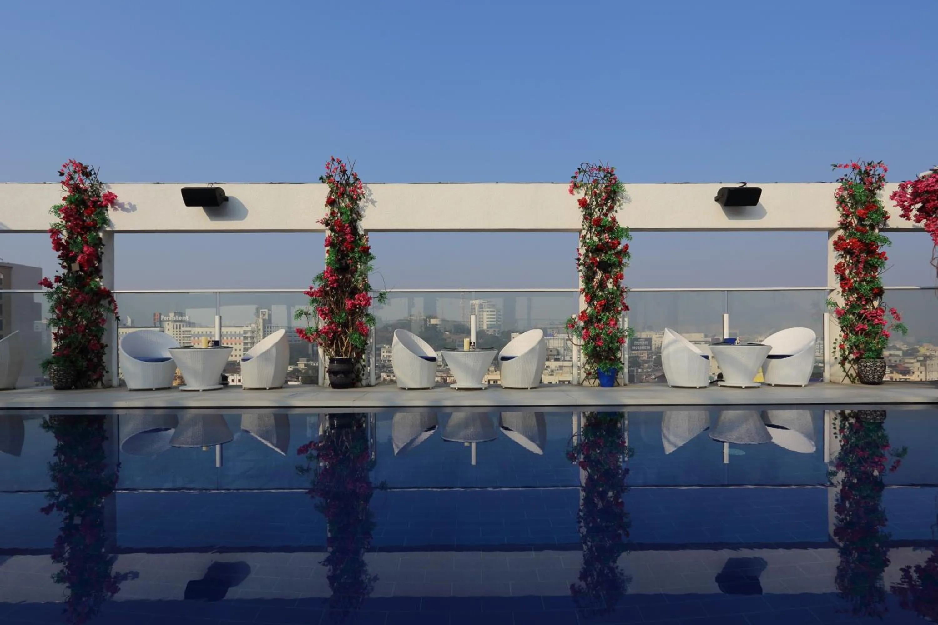 Restaurant/places to eat in Hilton Garden Inn Pune Hinjawadi