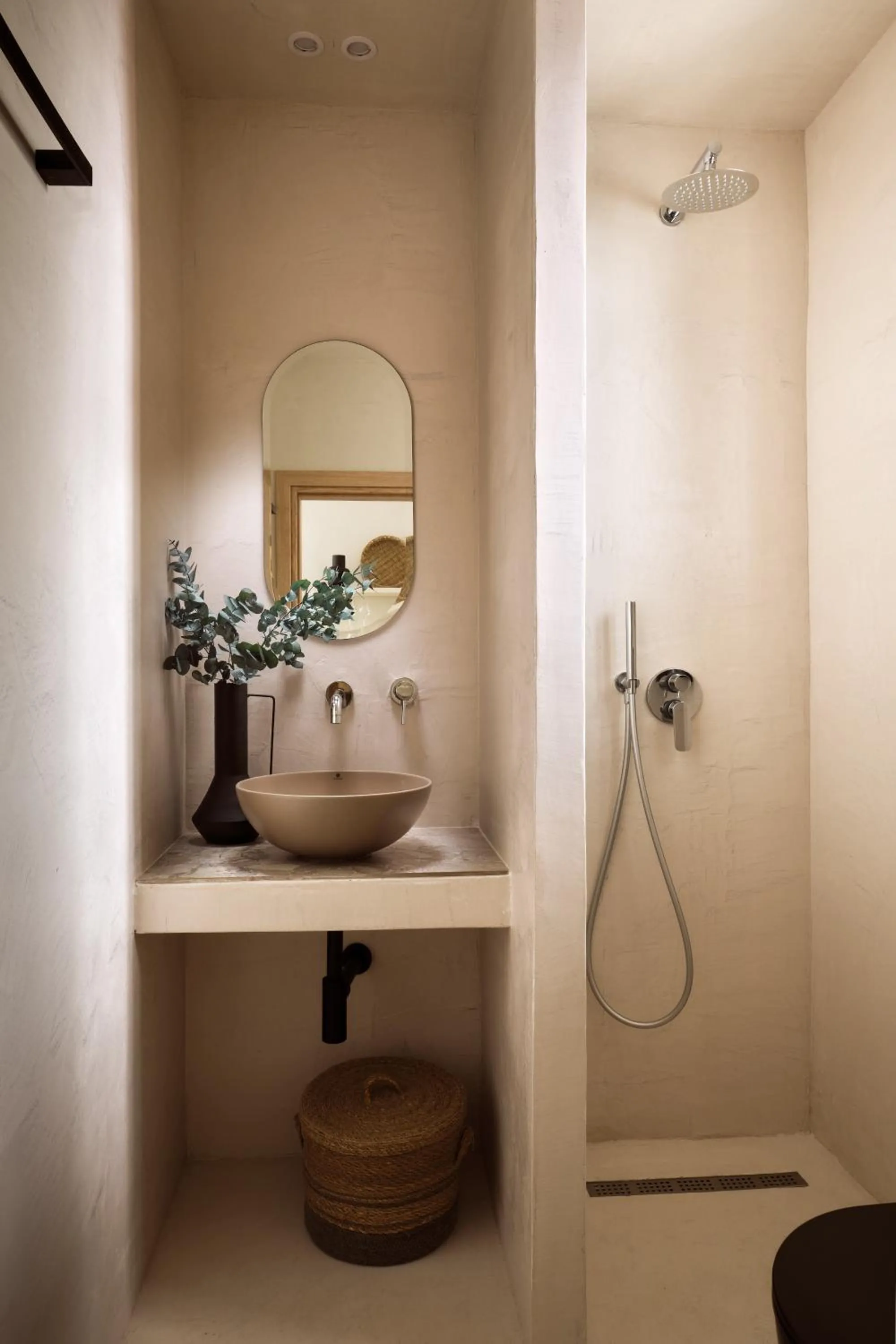 Shower in Sanpiero Island