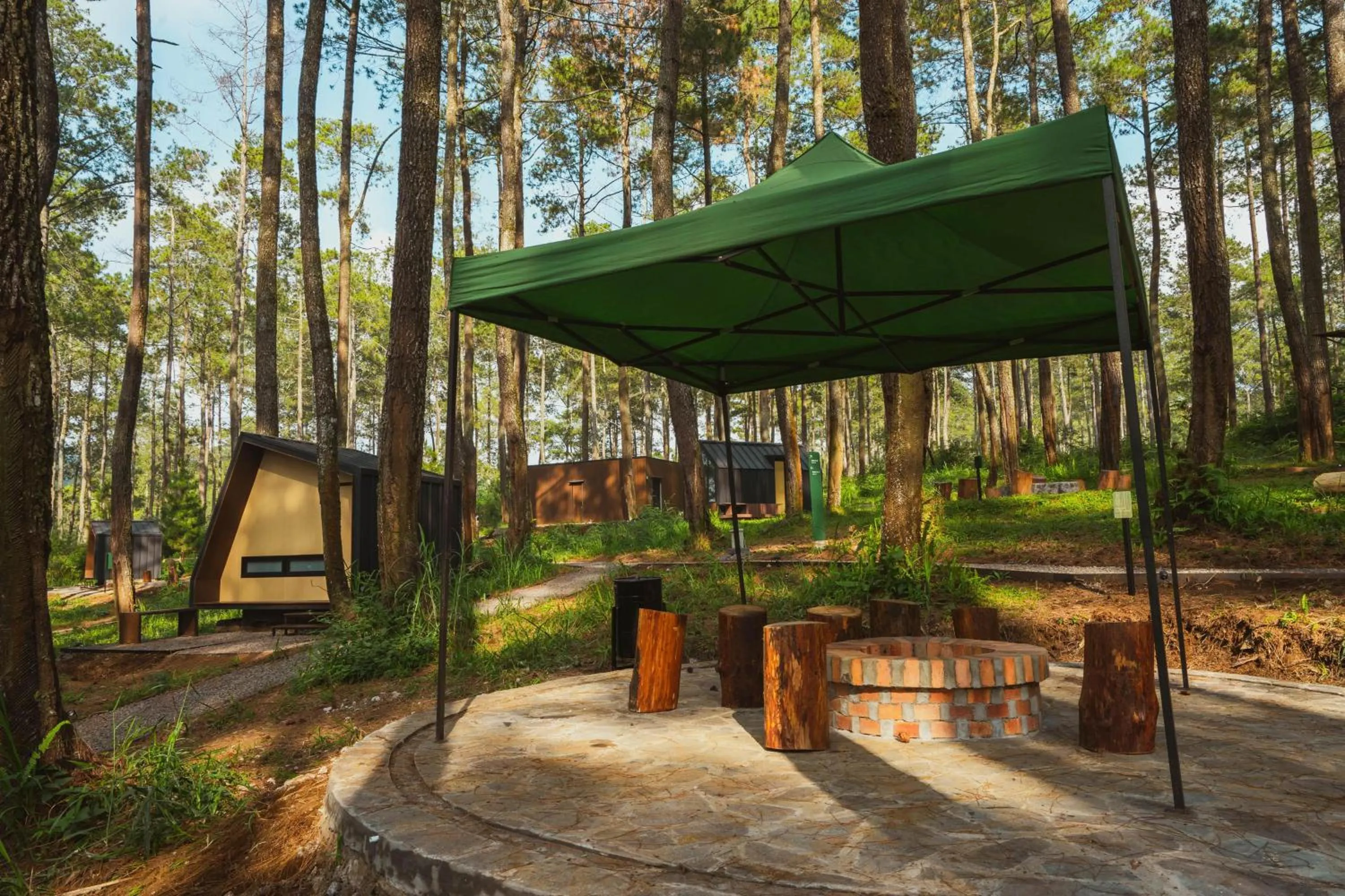 Bobocabin Cikole, Bandung