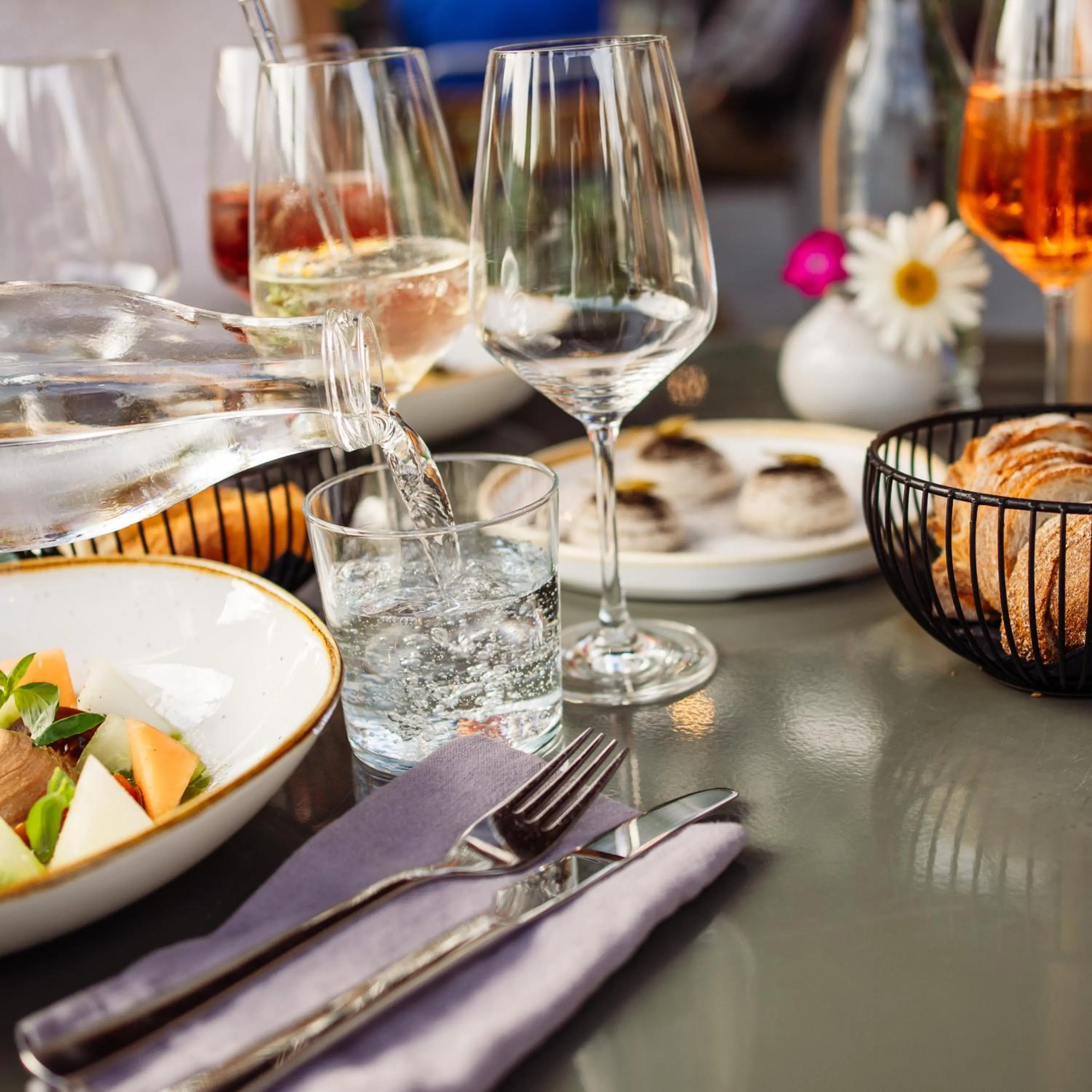 Restaurant/places to eat in Flem Mountain Lodge