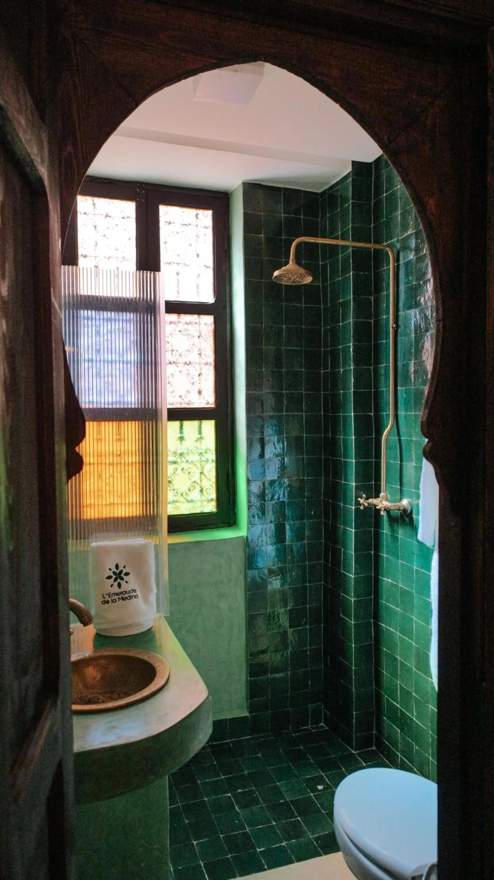 Bathroom in L'Emeraude de la Médina