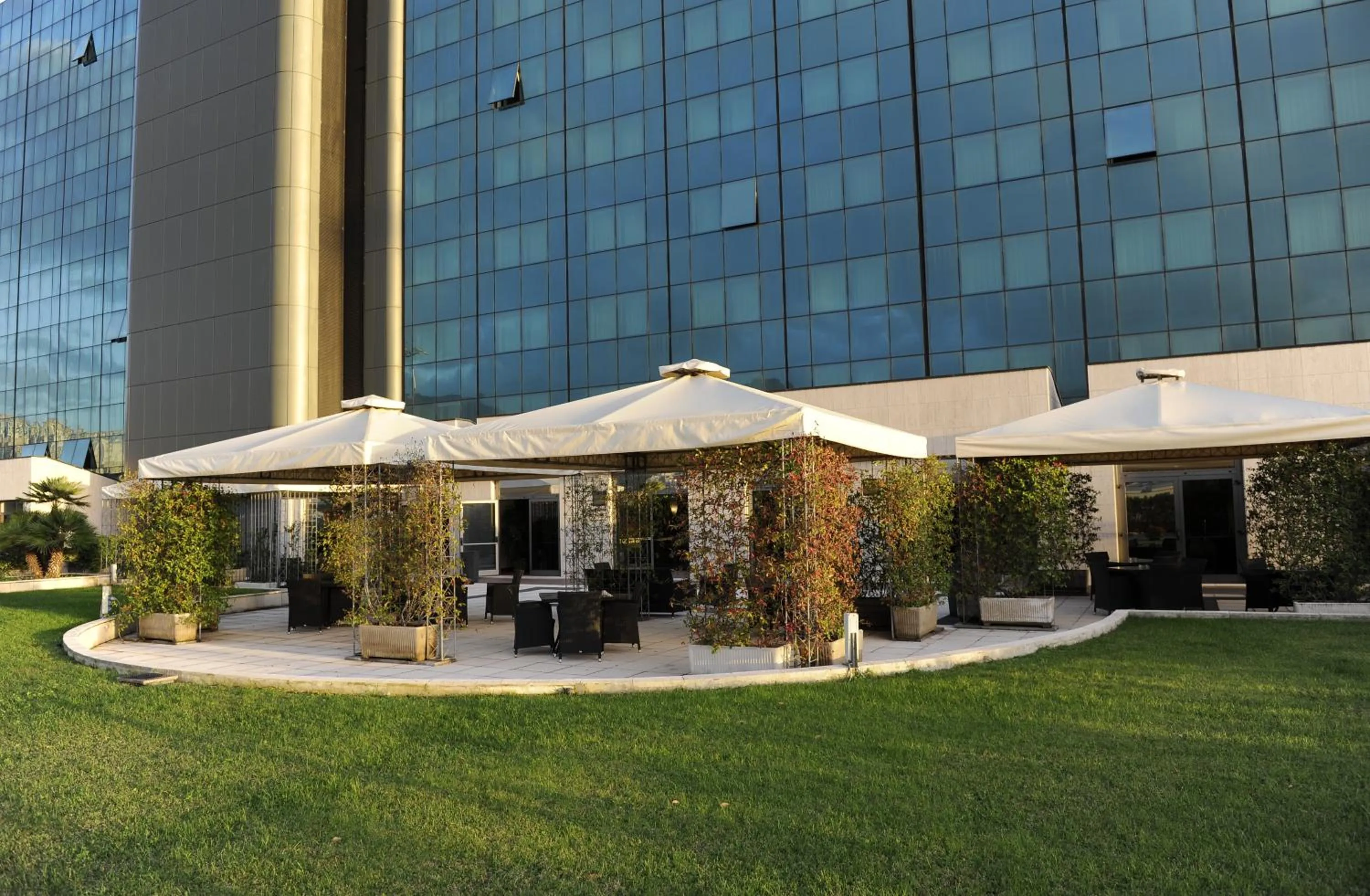 Balcony/Terrace in Tower Genova Airport - Hotel & Conference Center