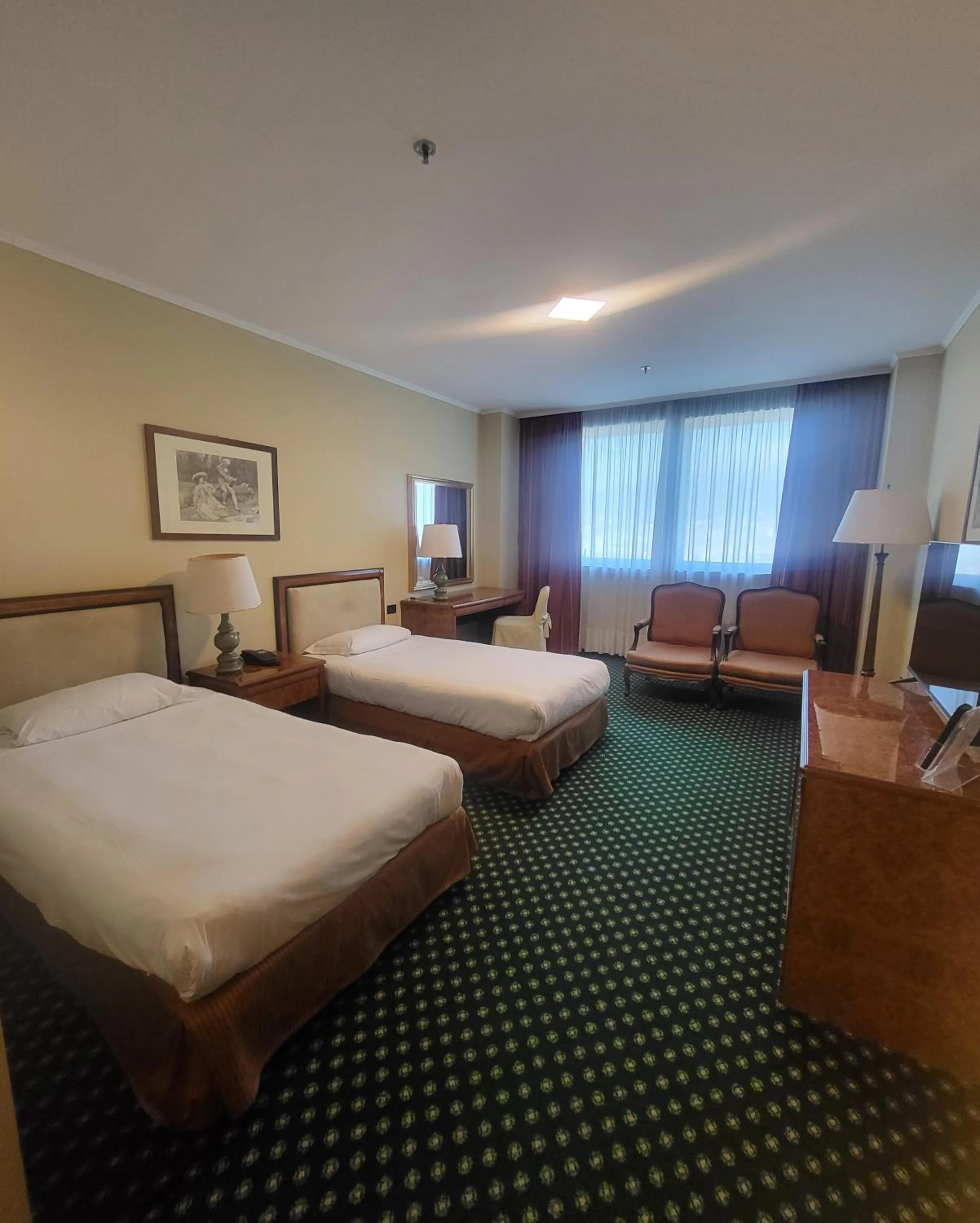 Bed in Tower Genova Airport - Hotel & Conference Center