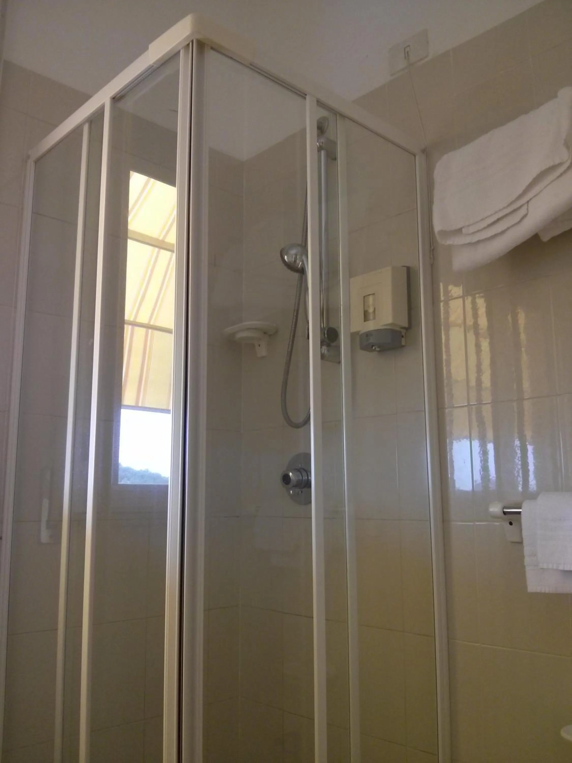 Bathroom in Hotel Astoria