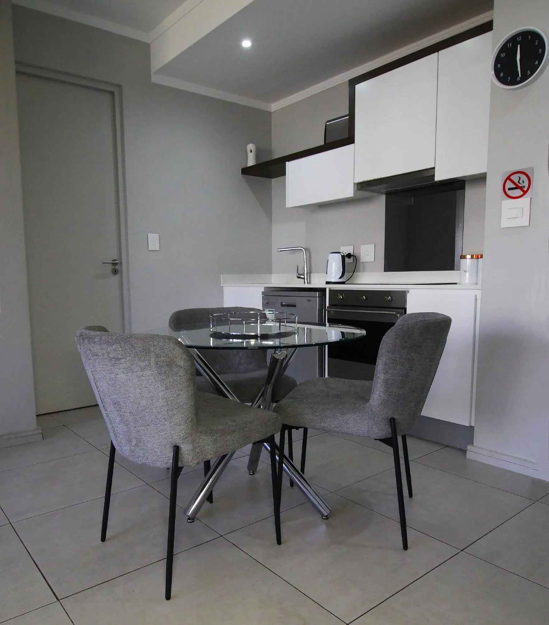 Dining area in Sandton Smart Apartment Ten