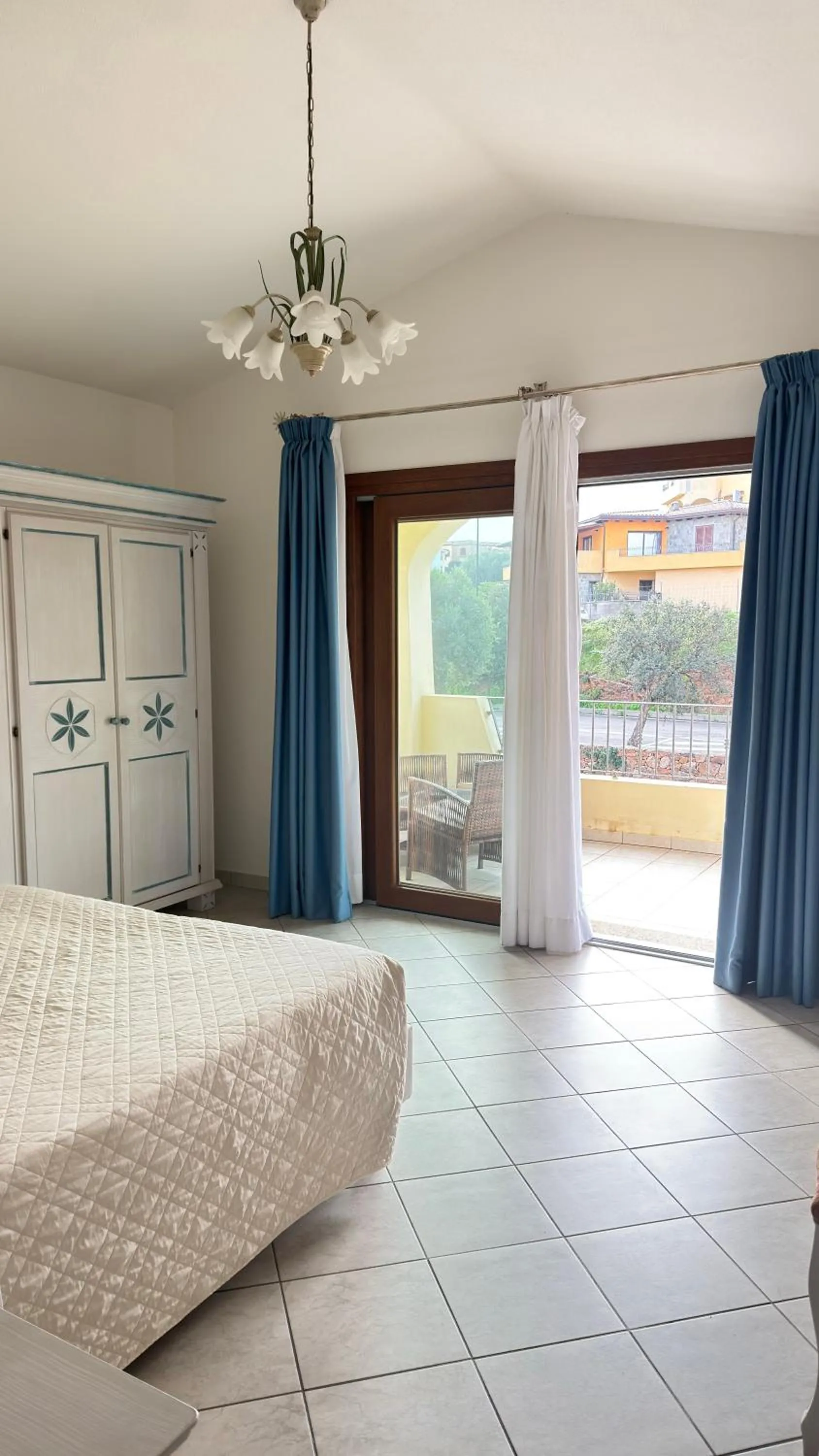 View (from property/room), Bed in Hotel Sa Pedra