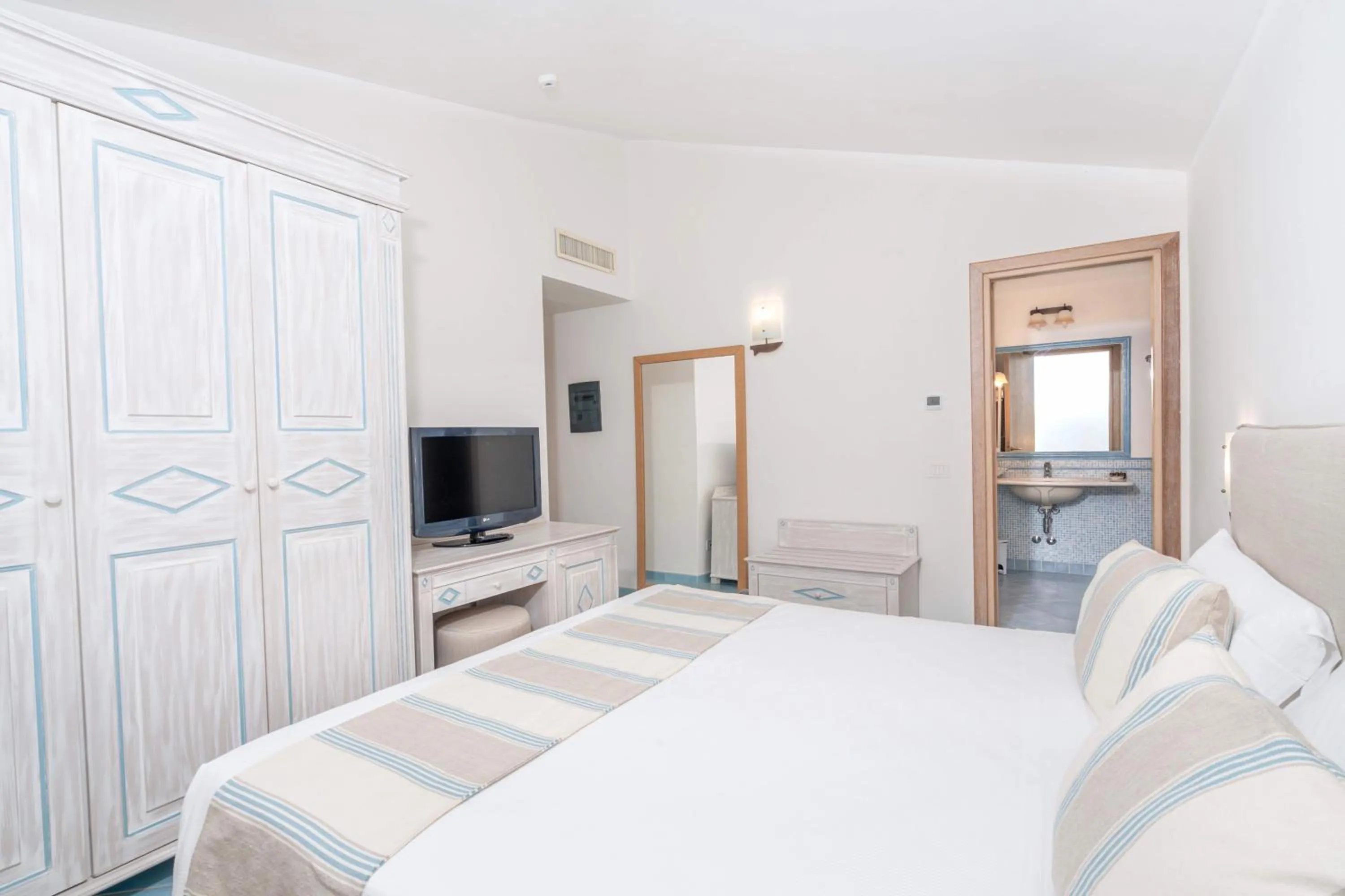 Bed in Hotel Sa Pedra