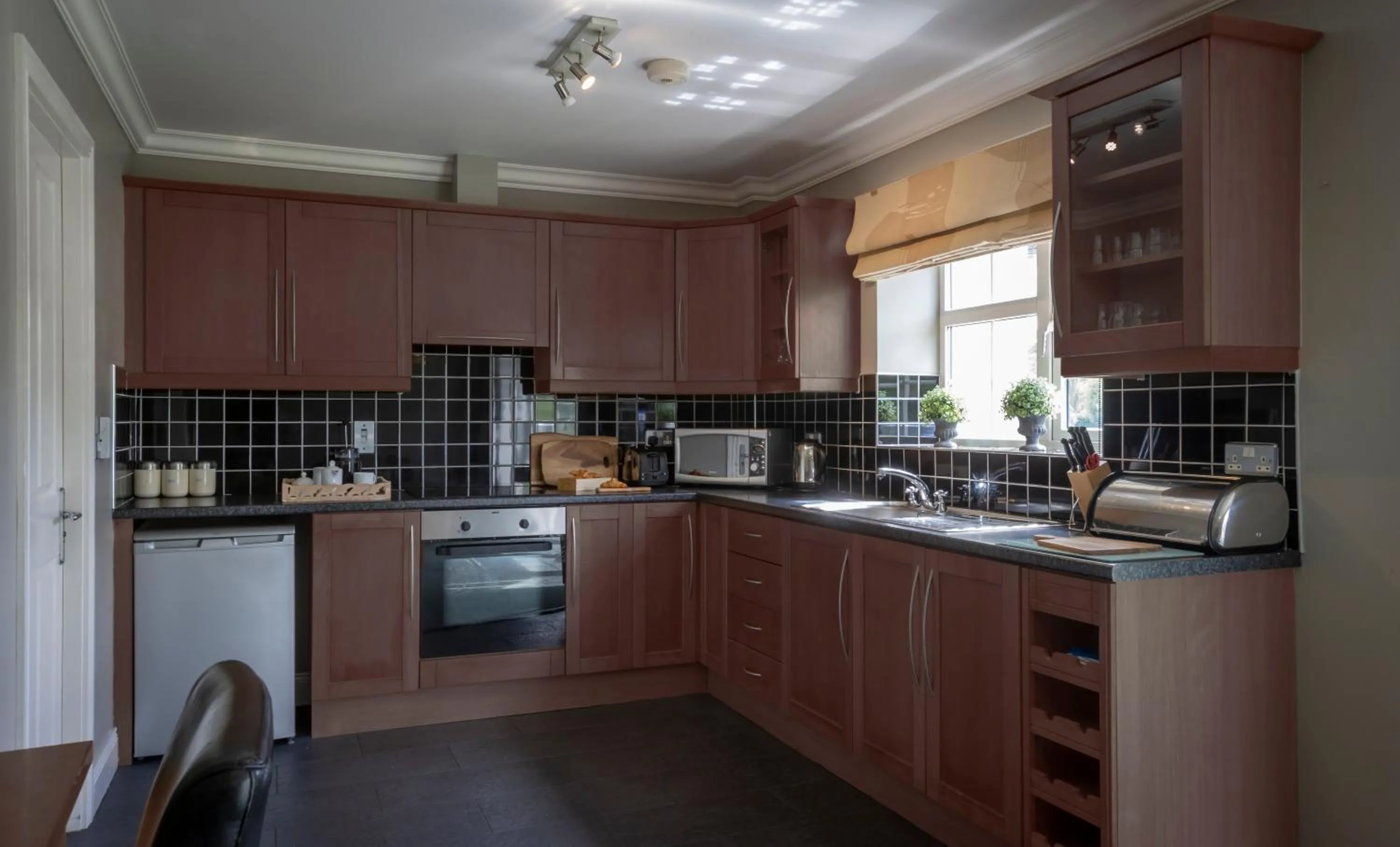 Kitchen or kitchenette in Killarney Flesk River Apartments