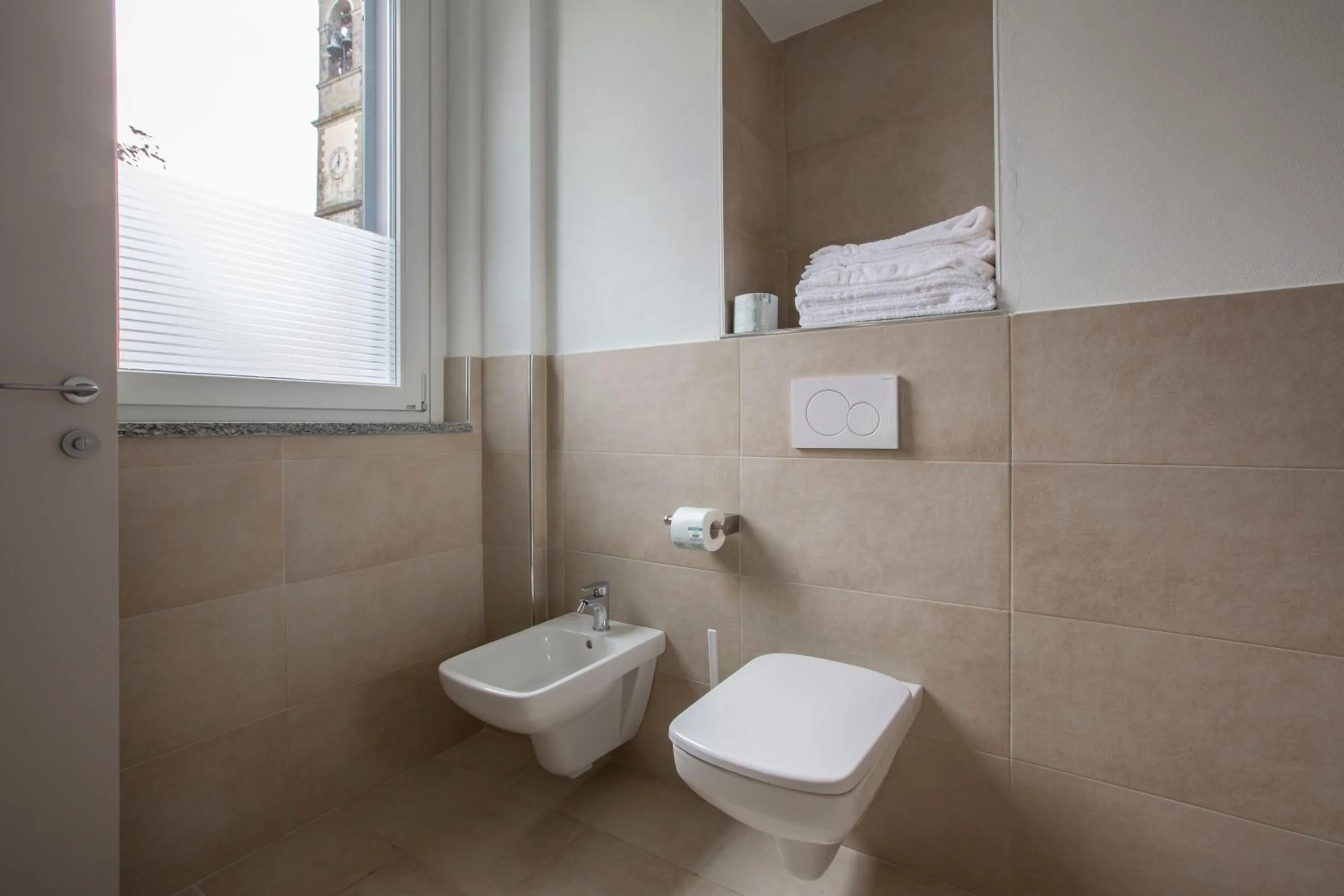 Toilet in Il B&B di PIAZZA MOTTA