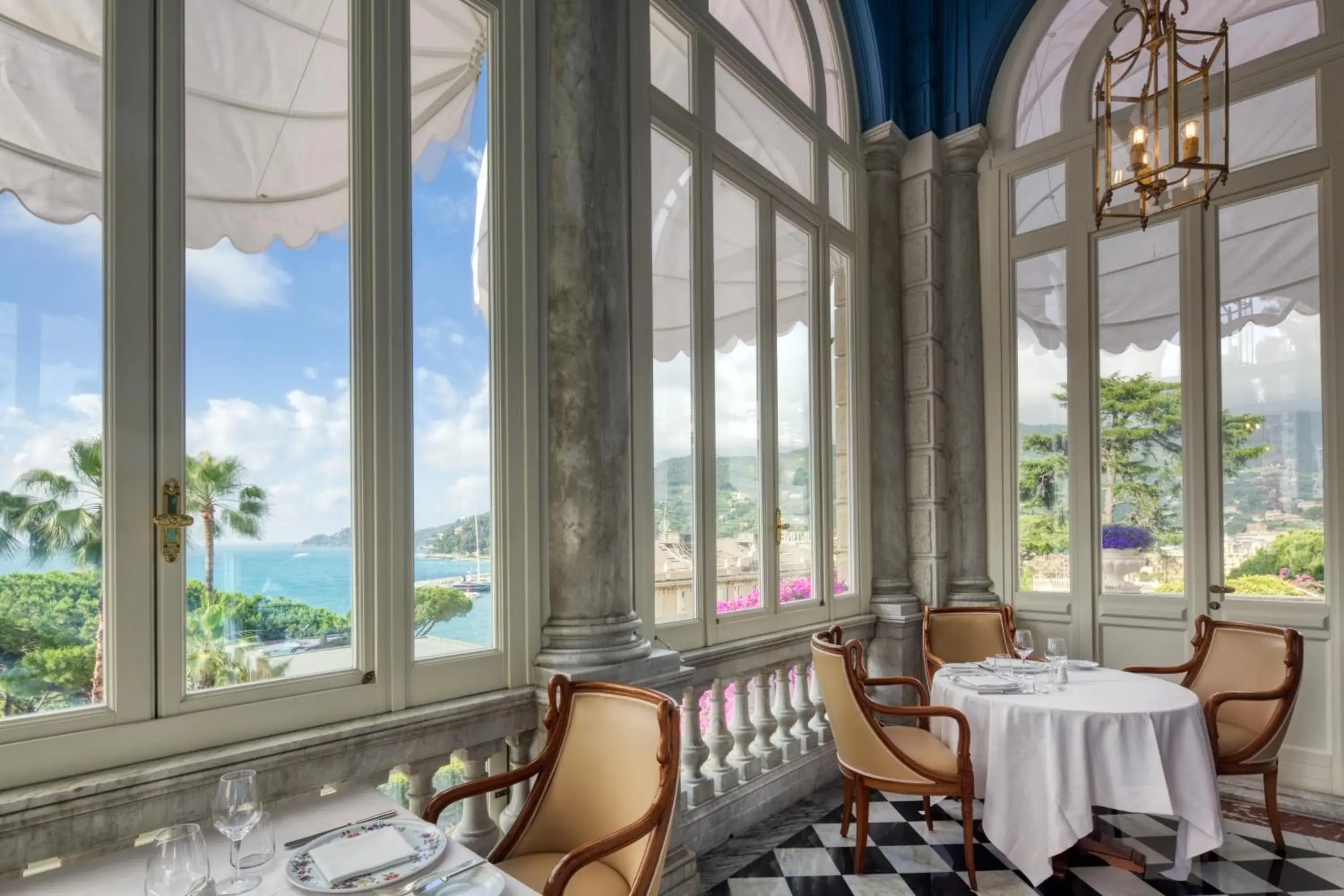 Restaurant/places to eat in Imperiale Palace Hotel Restaurant/places to eat in Imperiale Palace Hotel