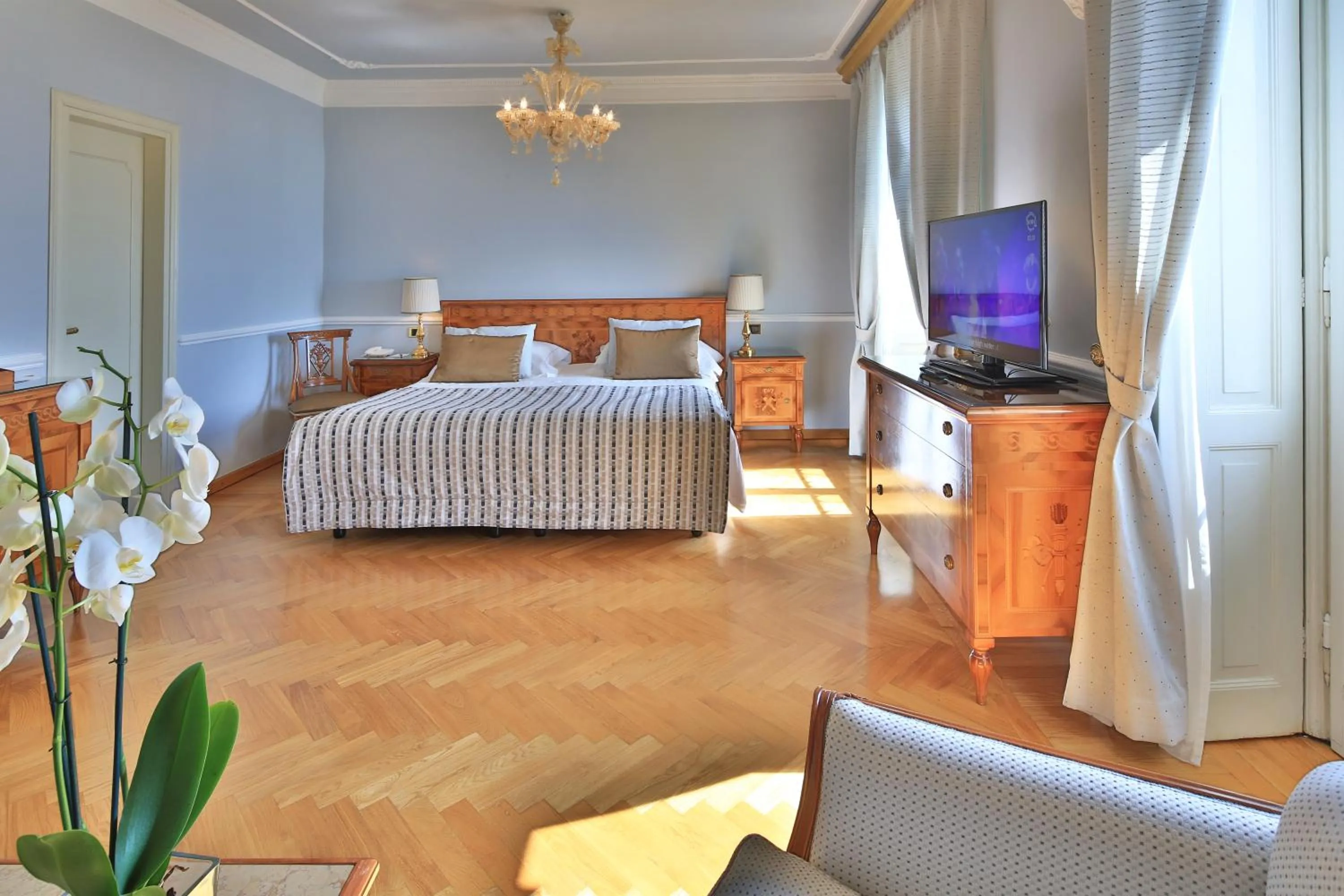 Photo of the whole room, Bed in Imperiale Palace Hotel