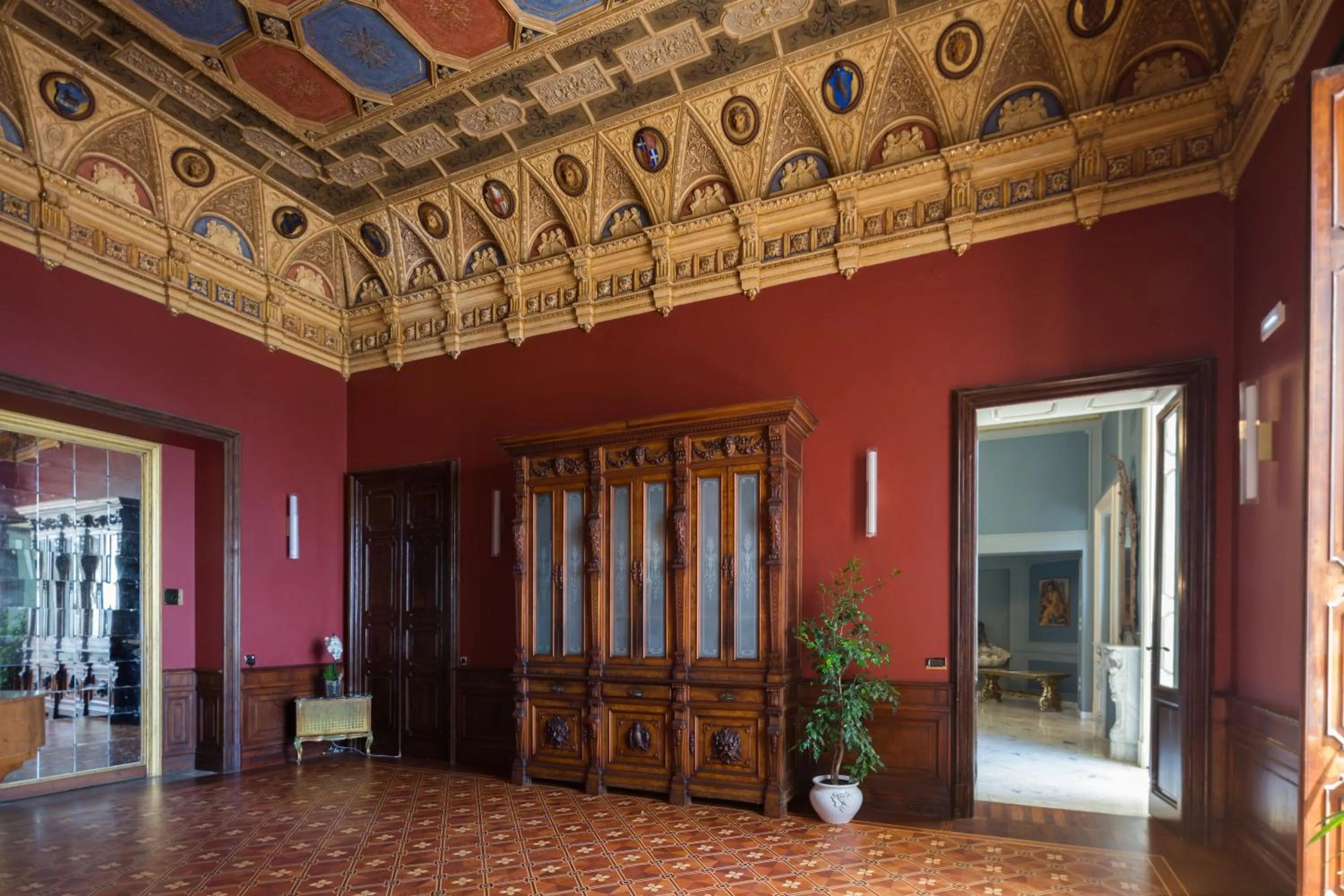 Communal lounge/ TV room in Imperiale Palace Hotel