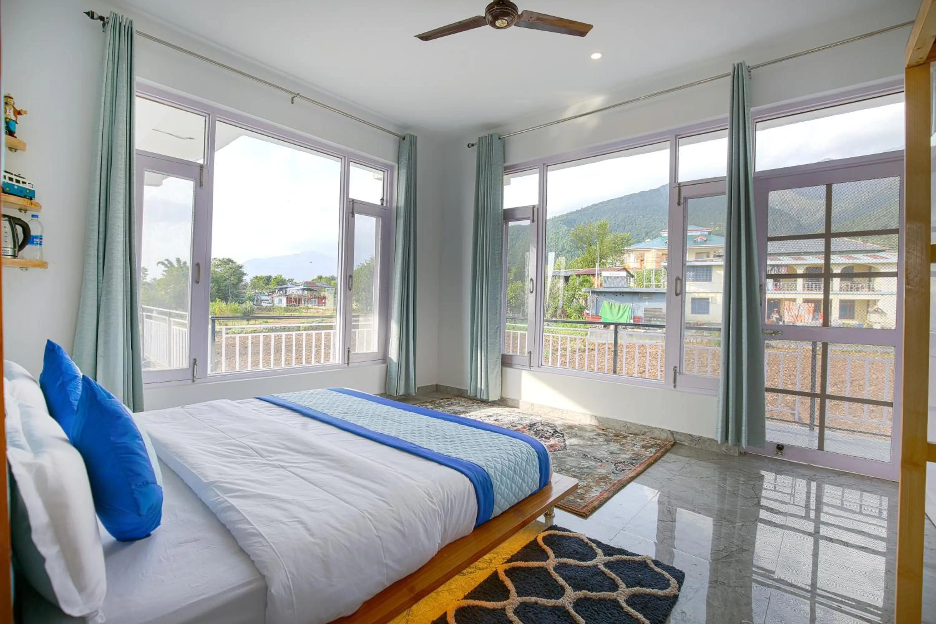 Patio, Bed in The Bunksters Bir