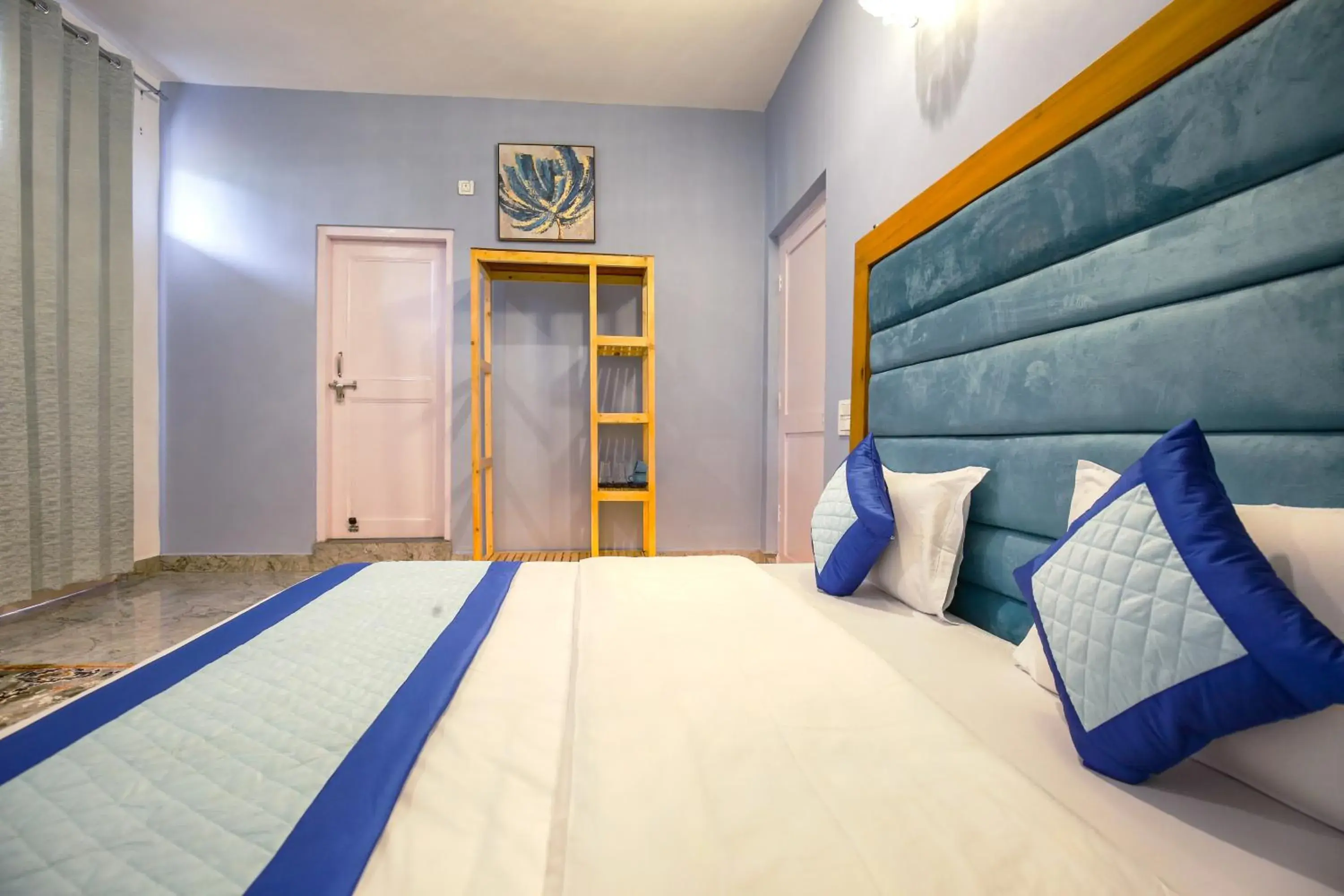 Bed in The Bunksters Bir Bed in The Bunksters Bir