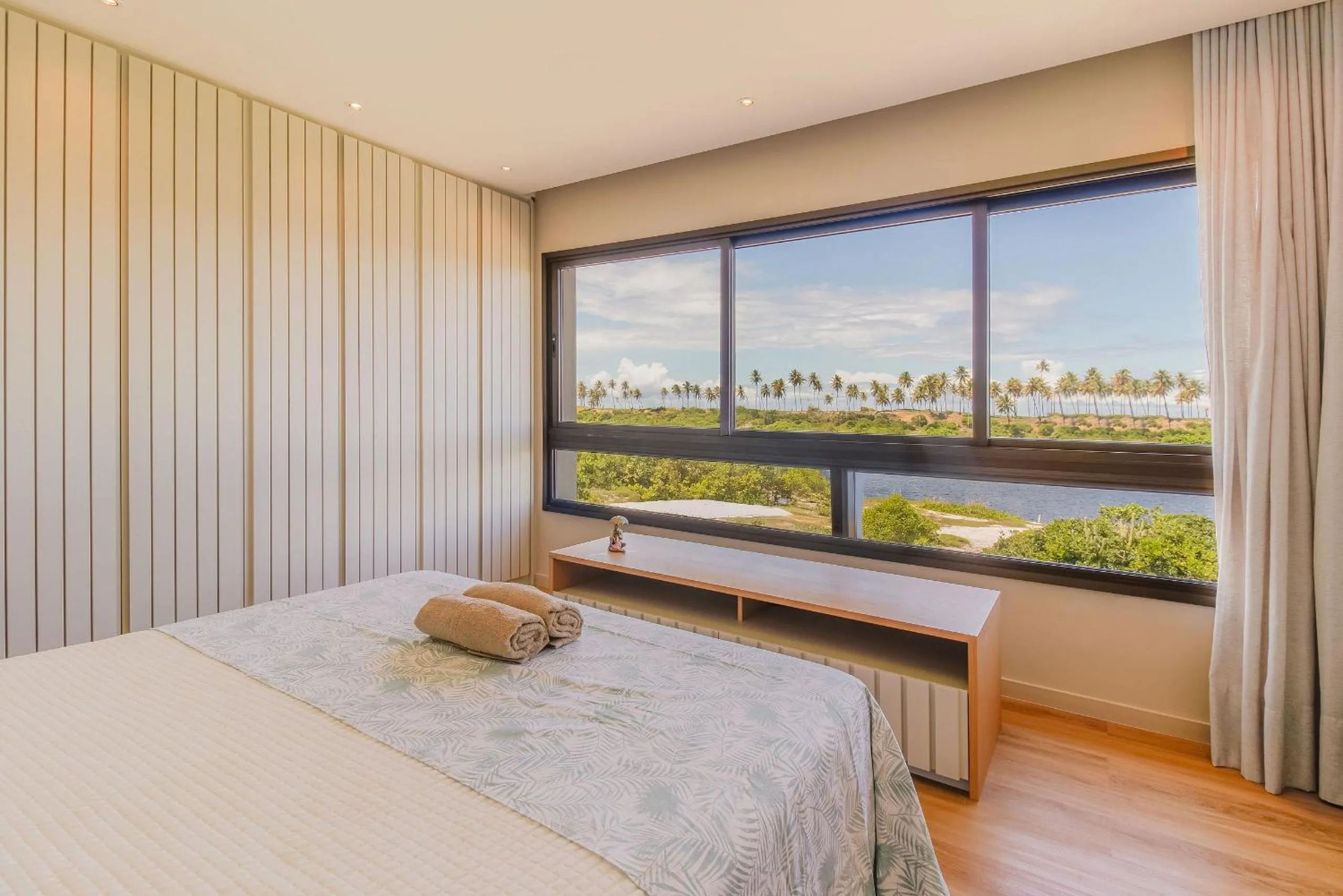 Bedroom, Bed in SA05 Excelente Casa 5 Suítes - Condomínio Reserva de Sauípe