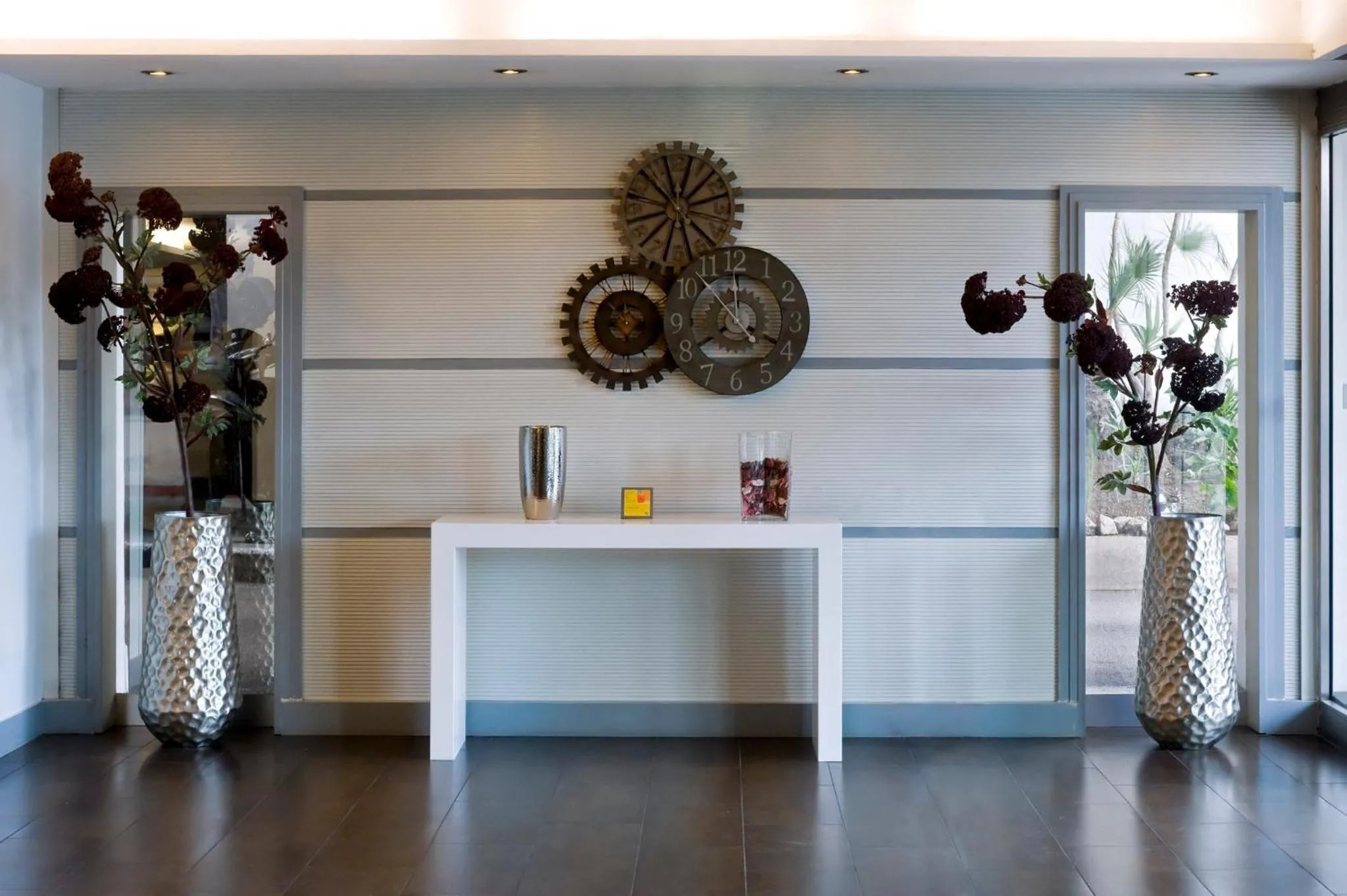 Property building in Holiday Inn Naples by IHG