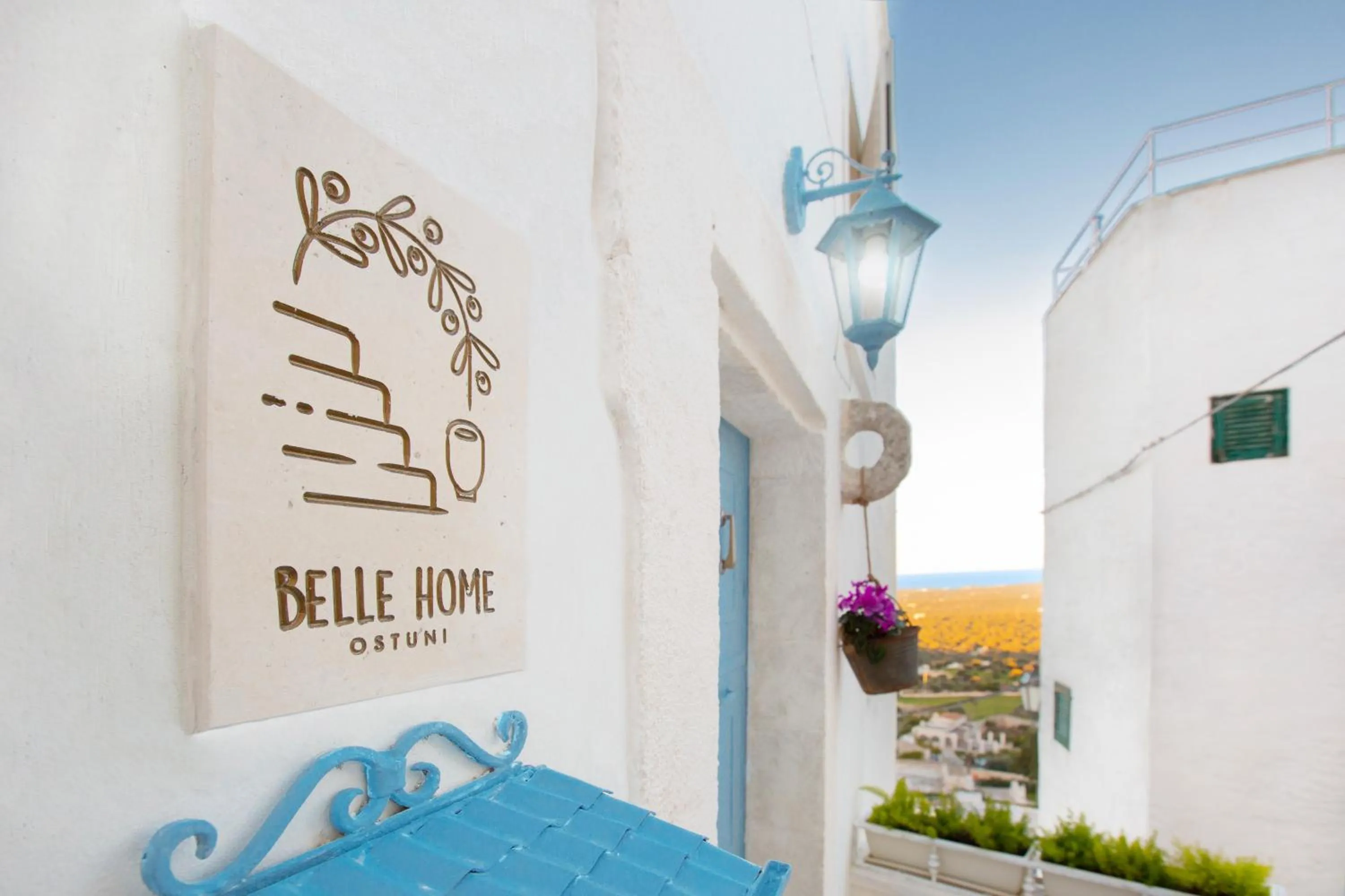 Facade/entrance in BELLE HOME OSTUNI vasca vista mare