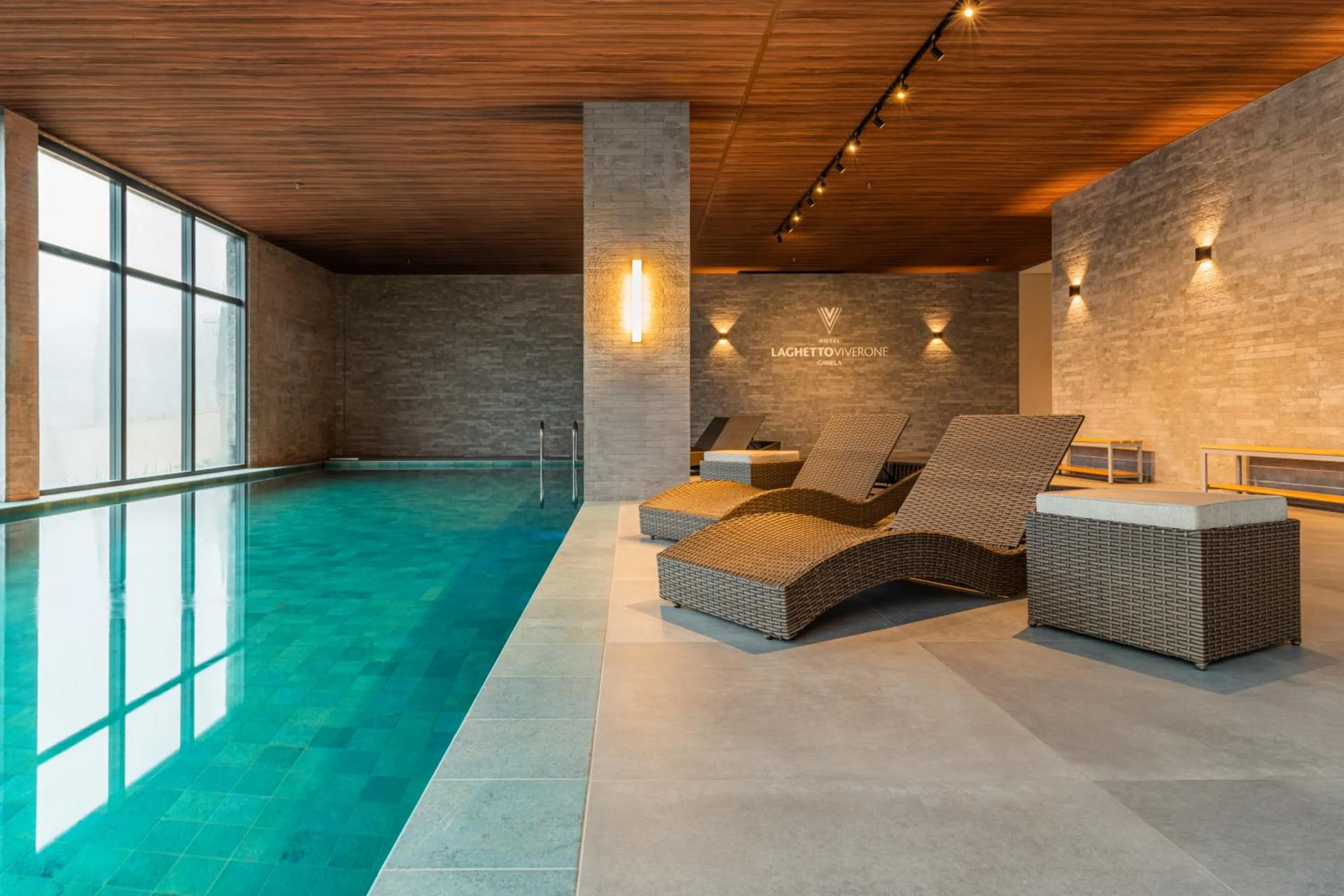 Swimming pool in Laghetto Canela