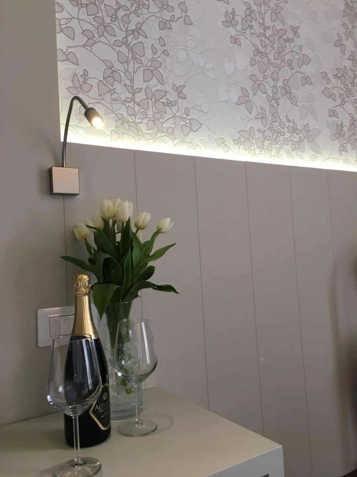 Decorative detail in Hotel Gardesana