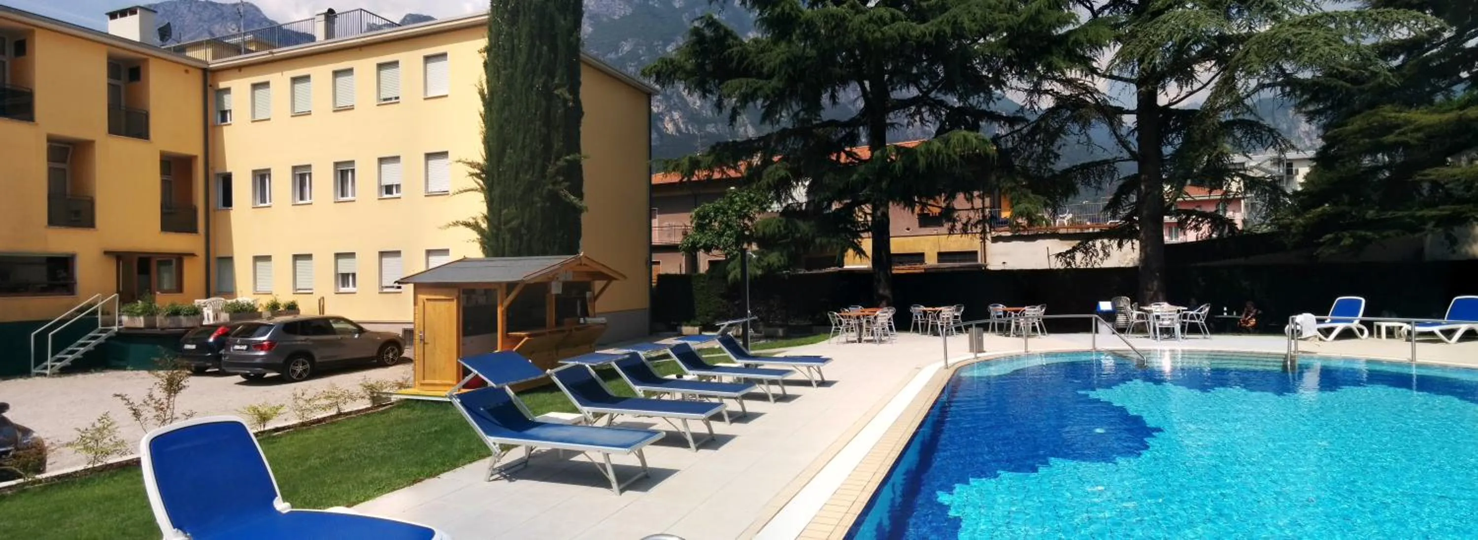 Swimming pool in Hotel Gardesana