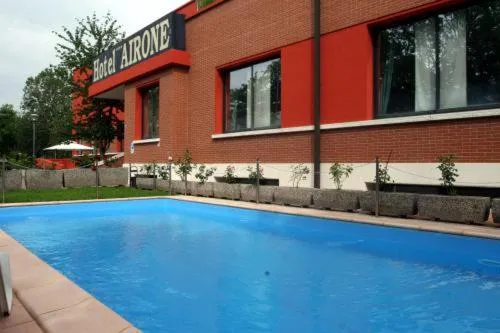 Swimming pool in Airone Hotel