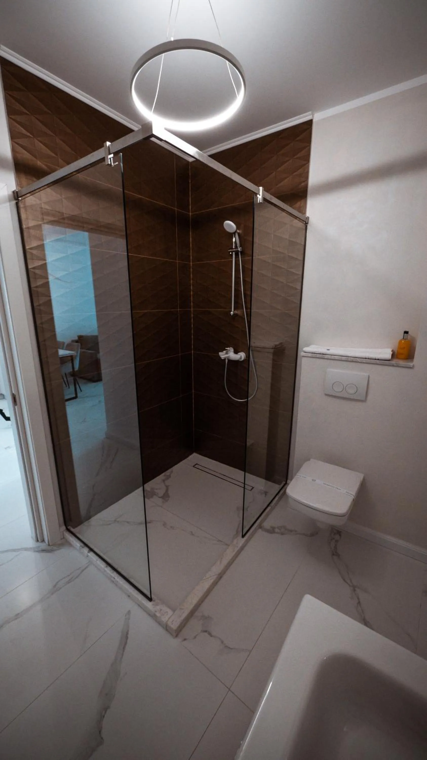 Bathroom in WAVE 4 Apartments Mamaia Nord
