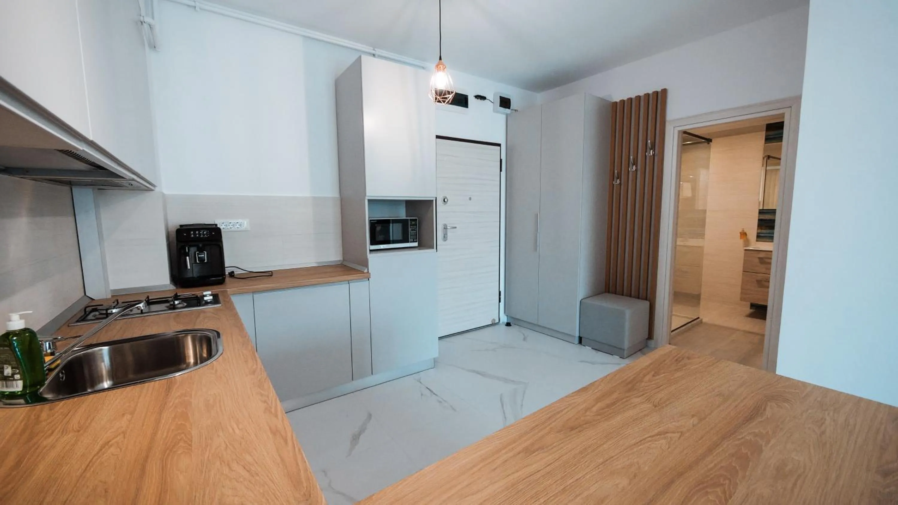 Coffee/tea facilities in WAVE 4 Apartments Mamaia Nord