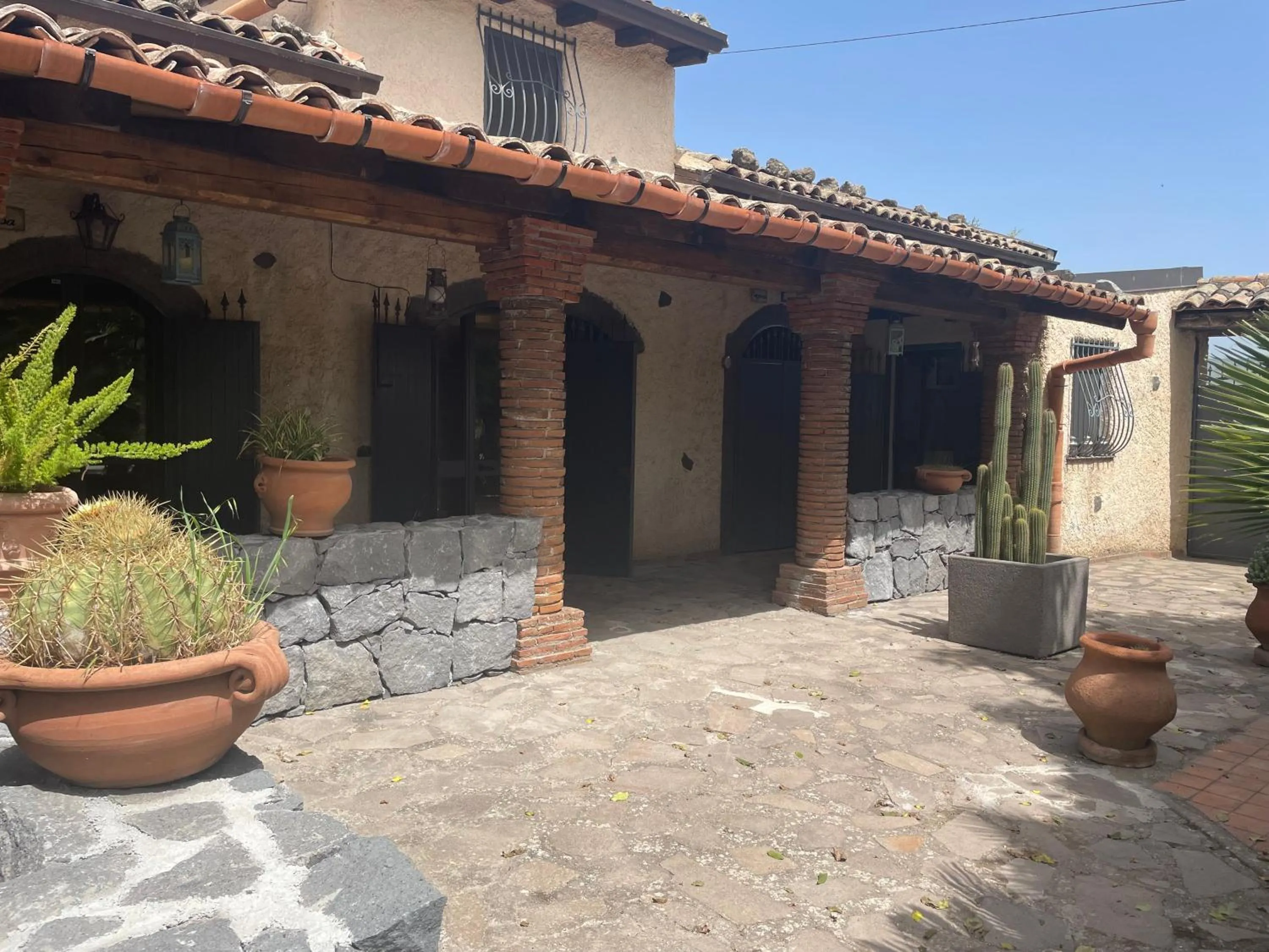 Property building in Villa VEDA