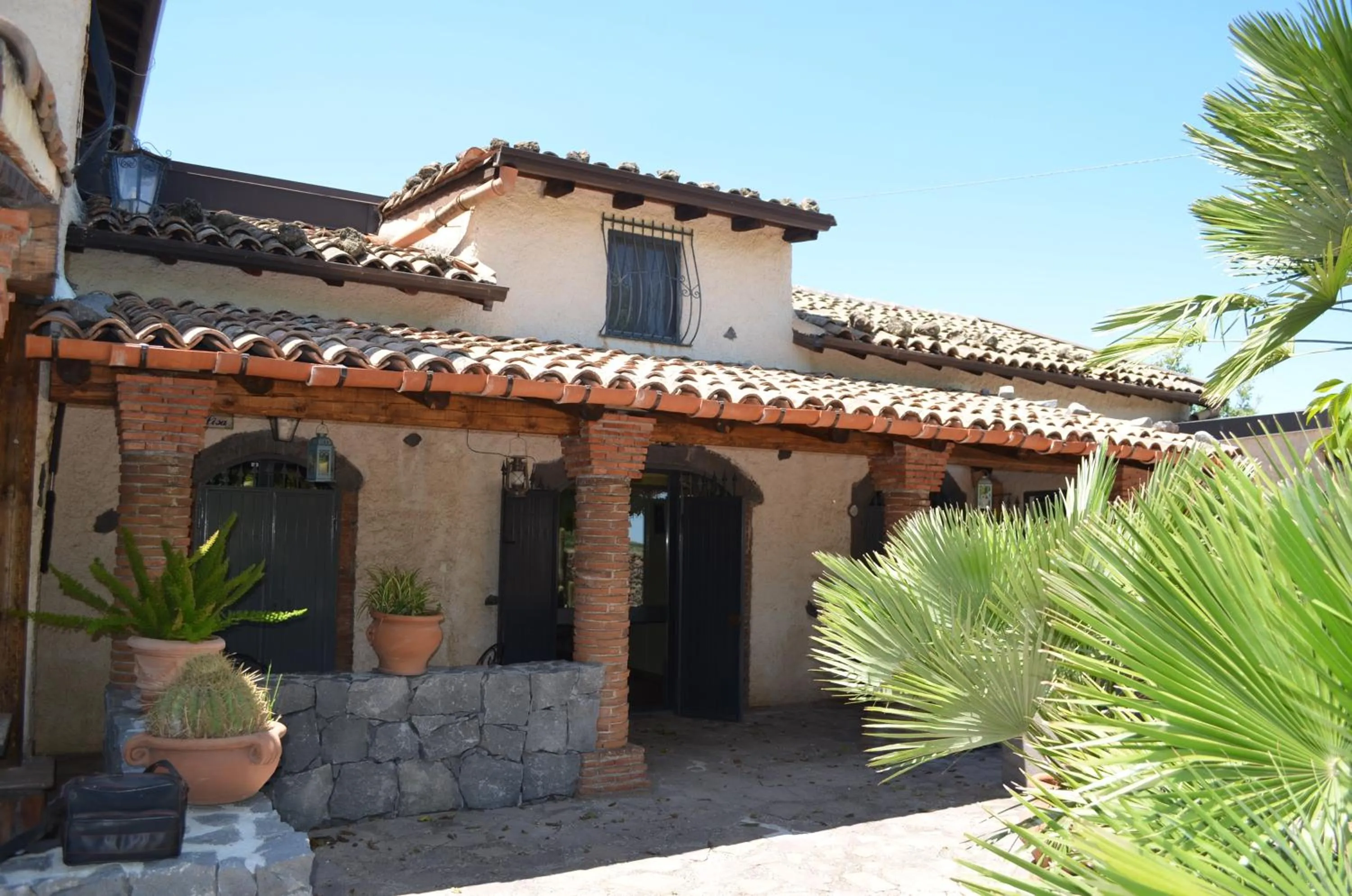 Property building in Villa VEDA