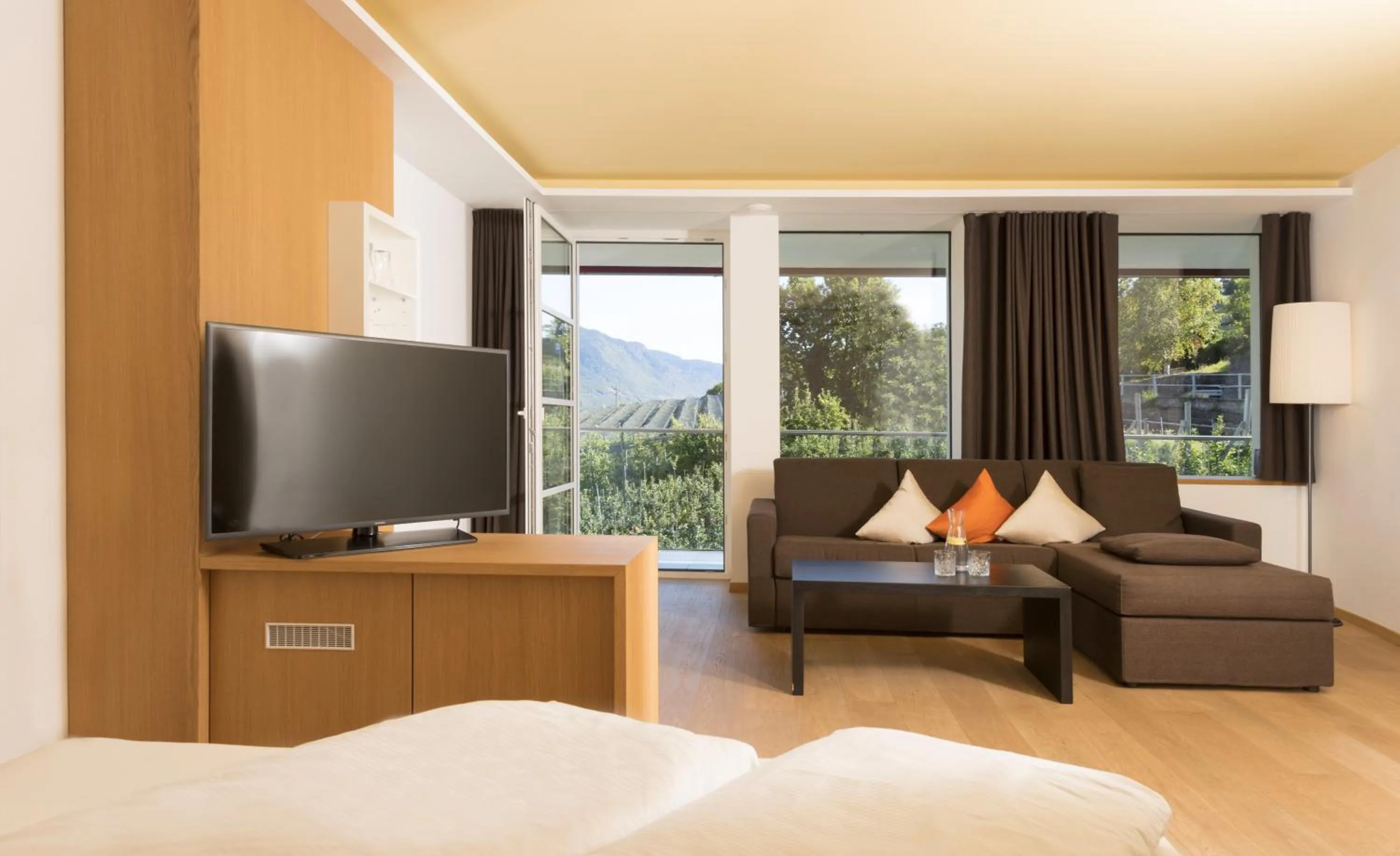 Bed in Bio & Wellnesshotel Pazeider - Healing Garden above Meran