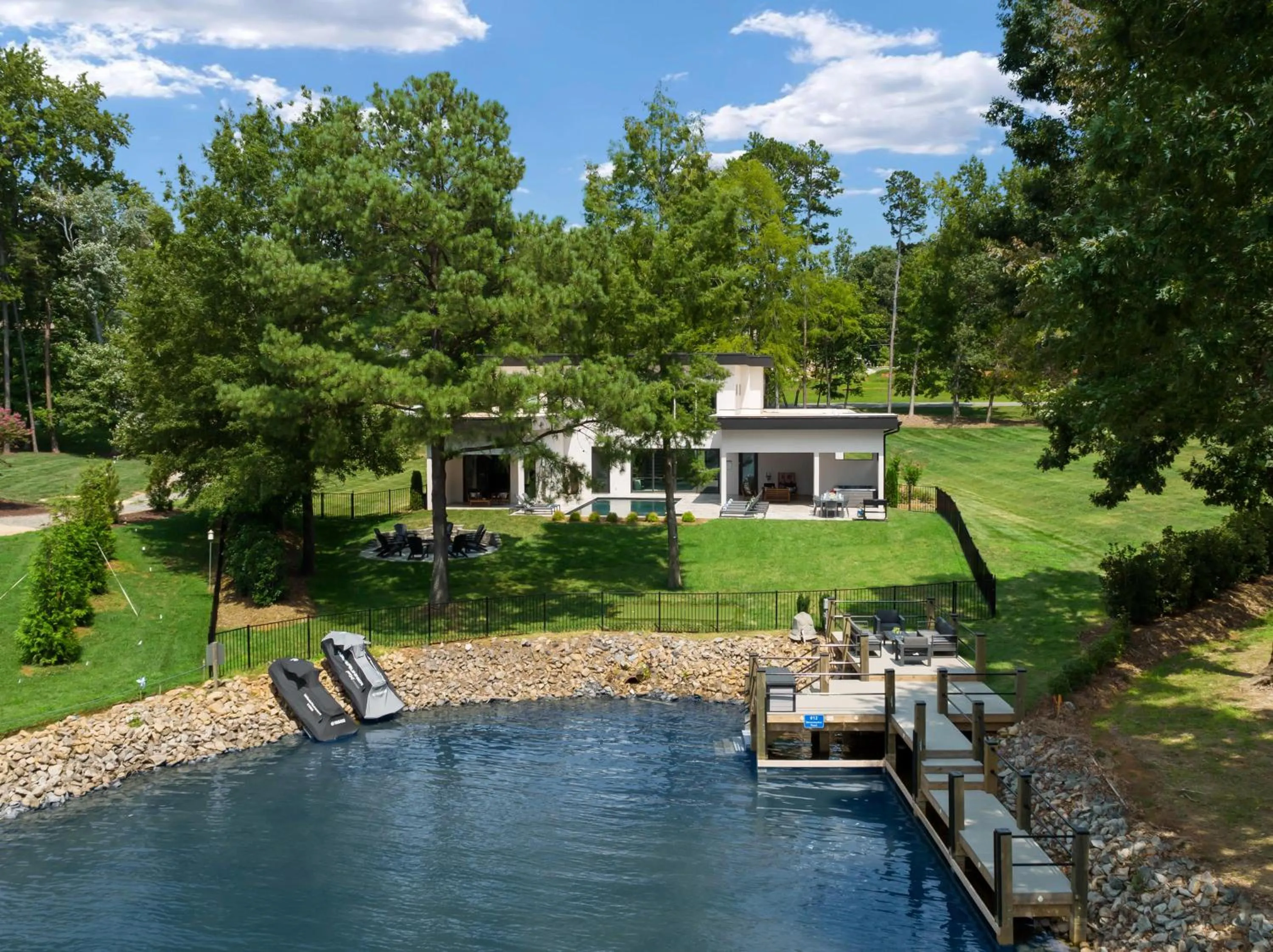 Shoreline on Stonemarker