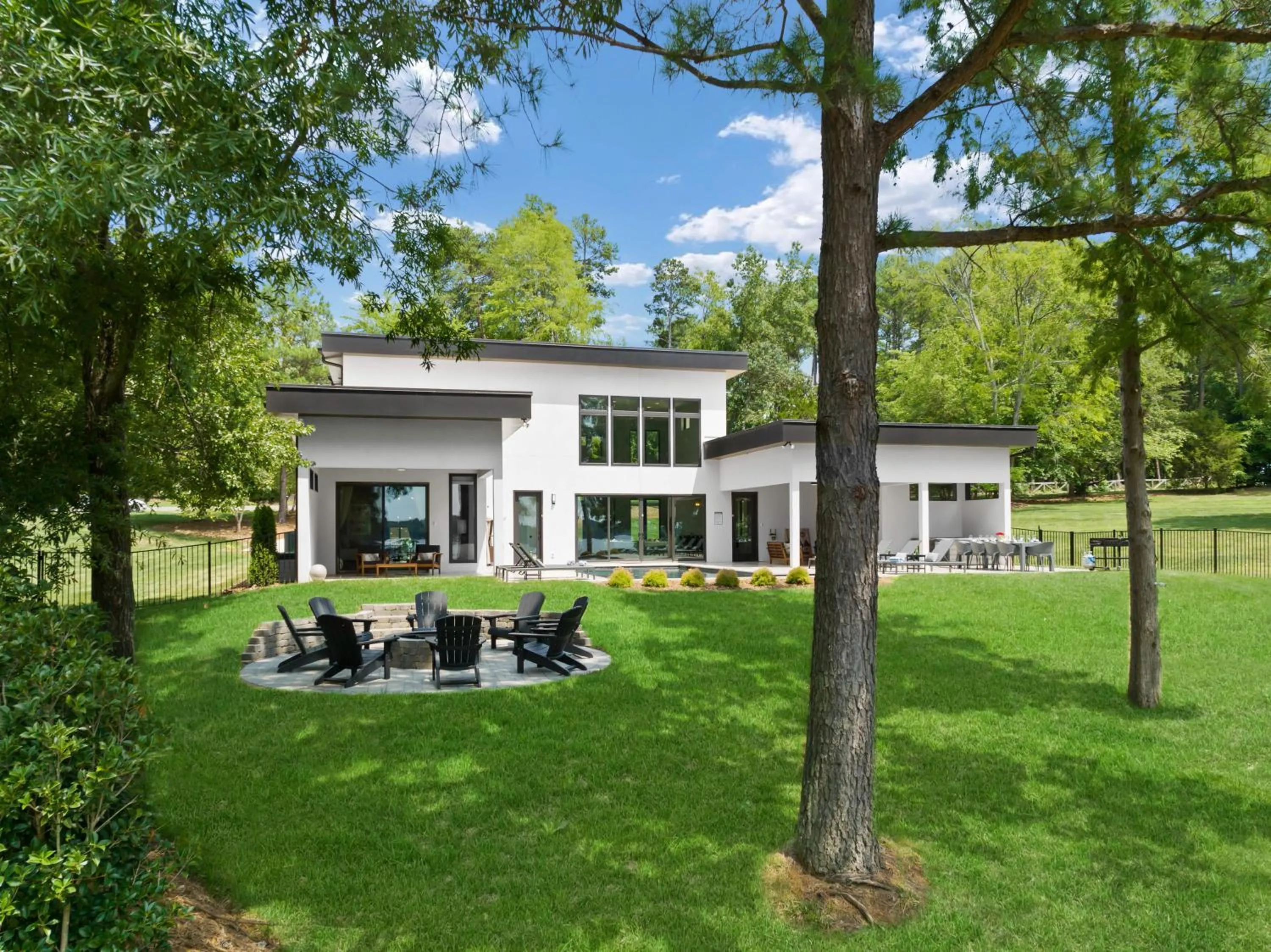 Shoreline on Stonemarker