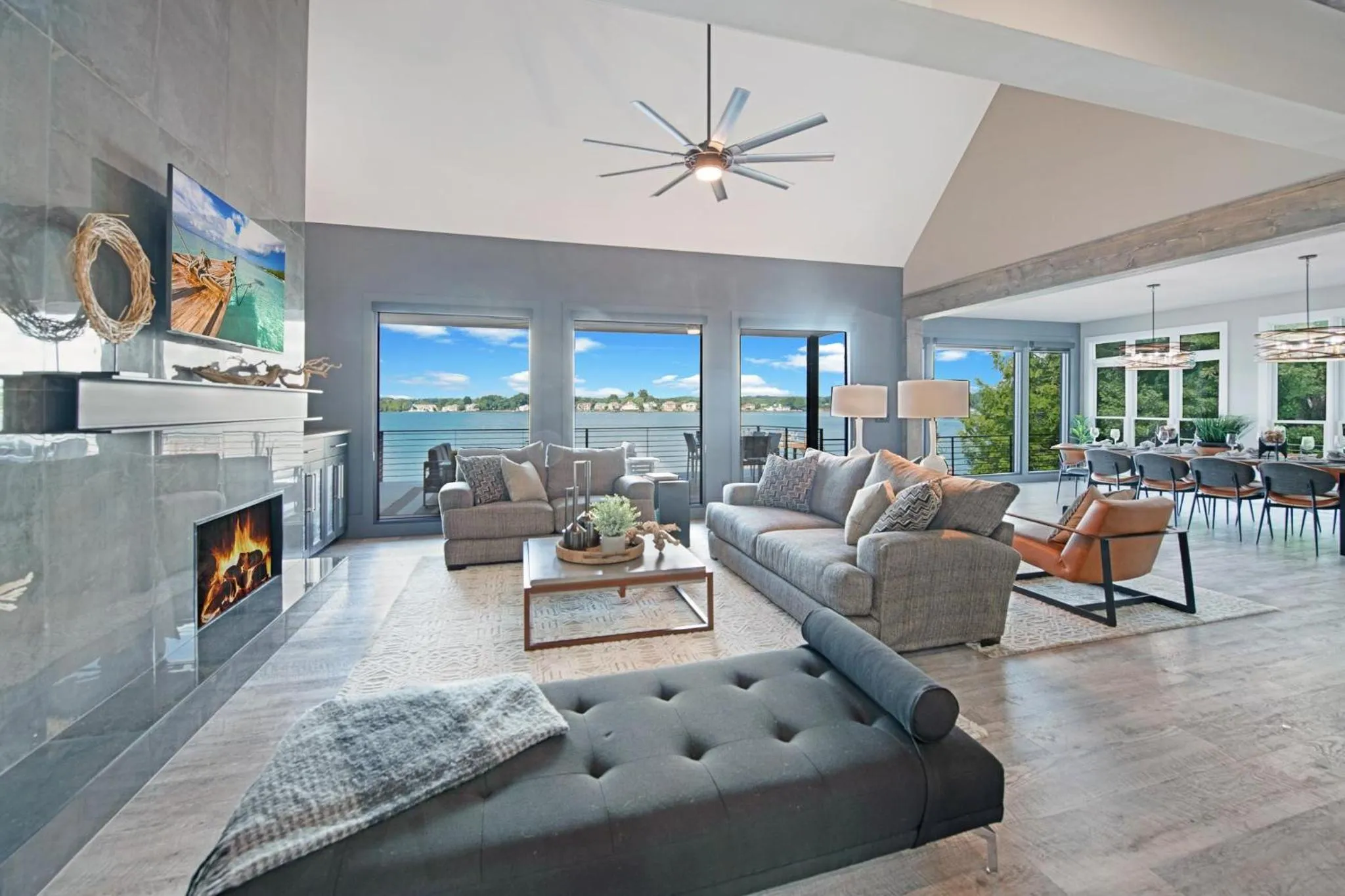 Sterling on Strawpocket