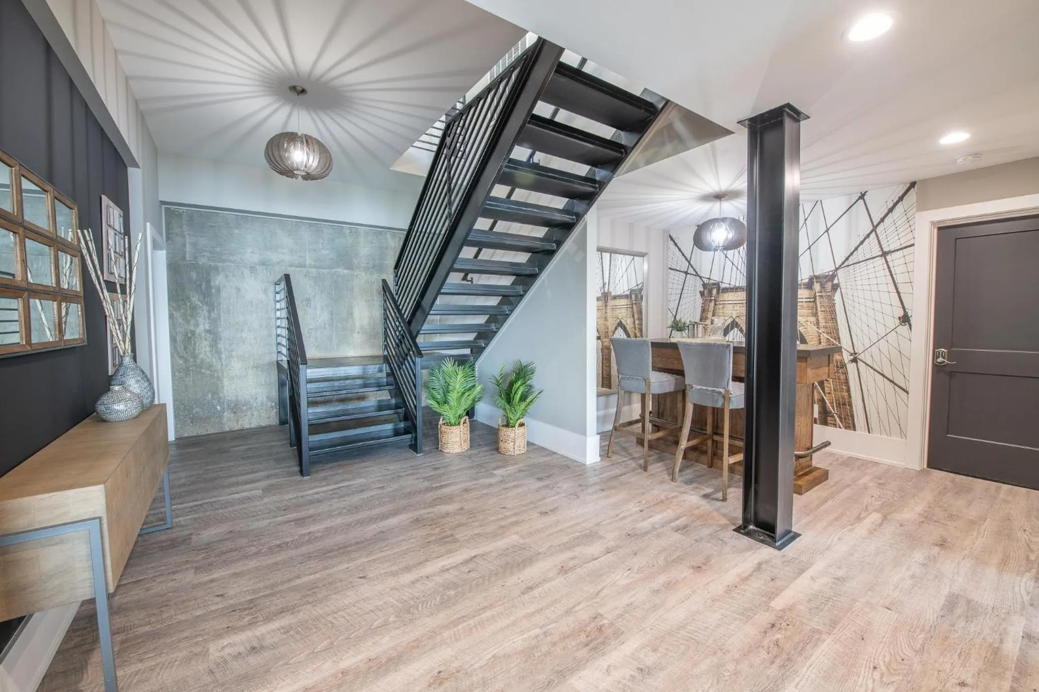 Sterling on Strawpocket