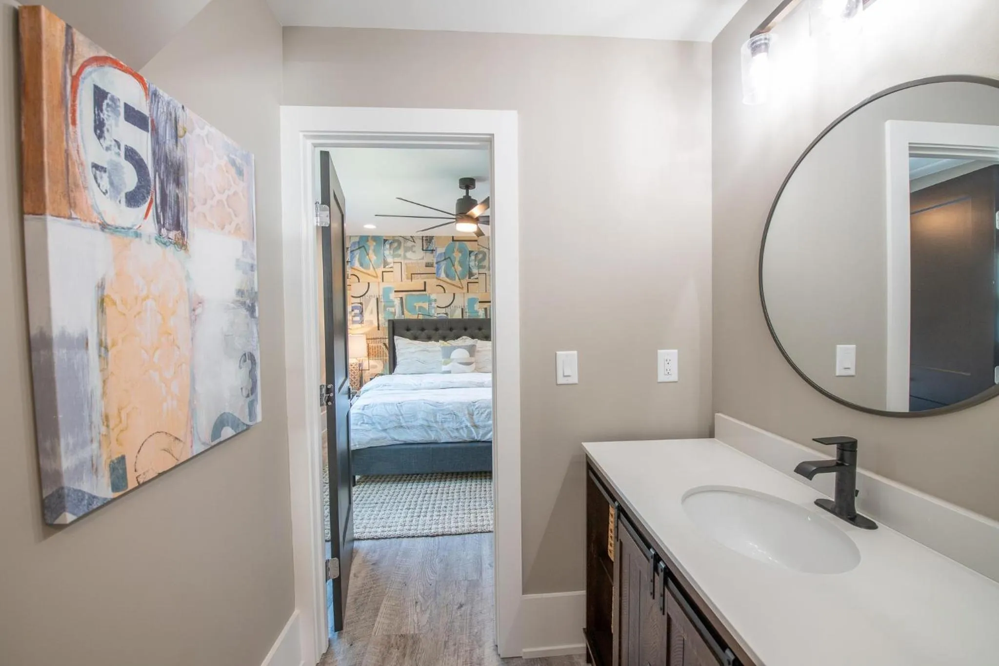 Bed in Sterling on Strawpocket