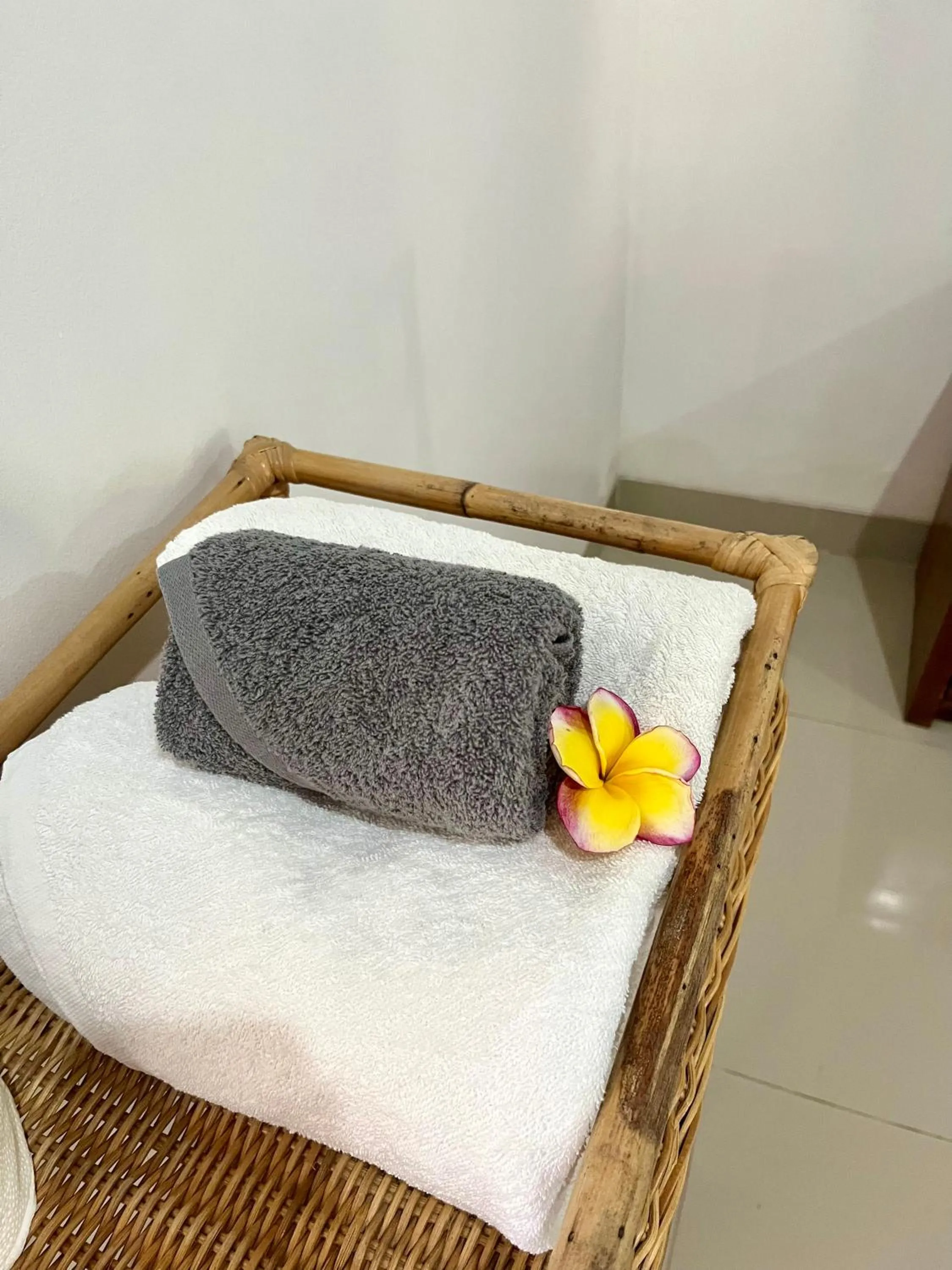 Bed in Pererenan nengah guest house canggu